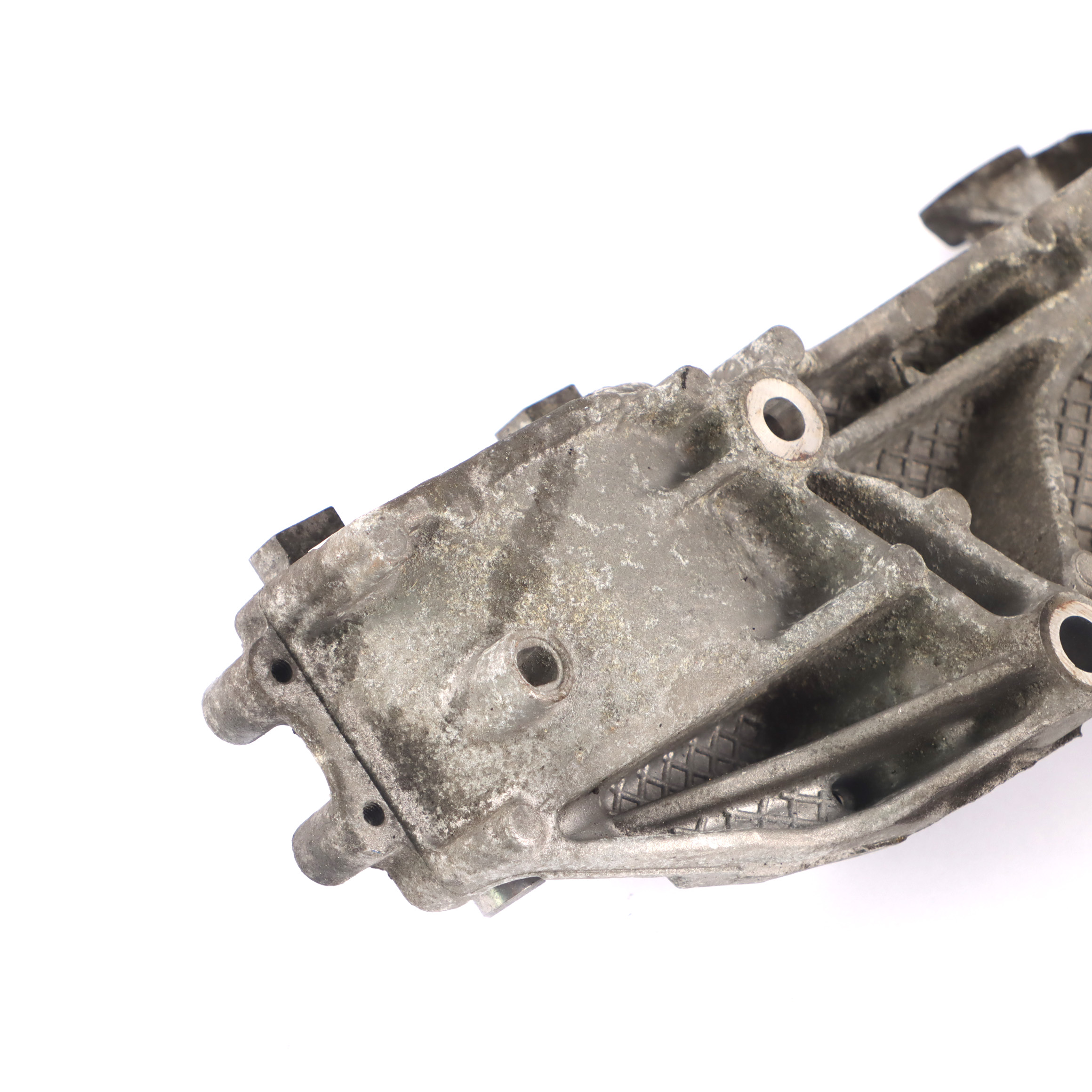 Alternator Support Nissan Qashqai Renault 2.0 dCi Engine Bracket 8200881264