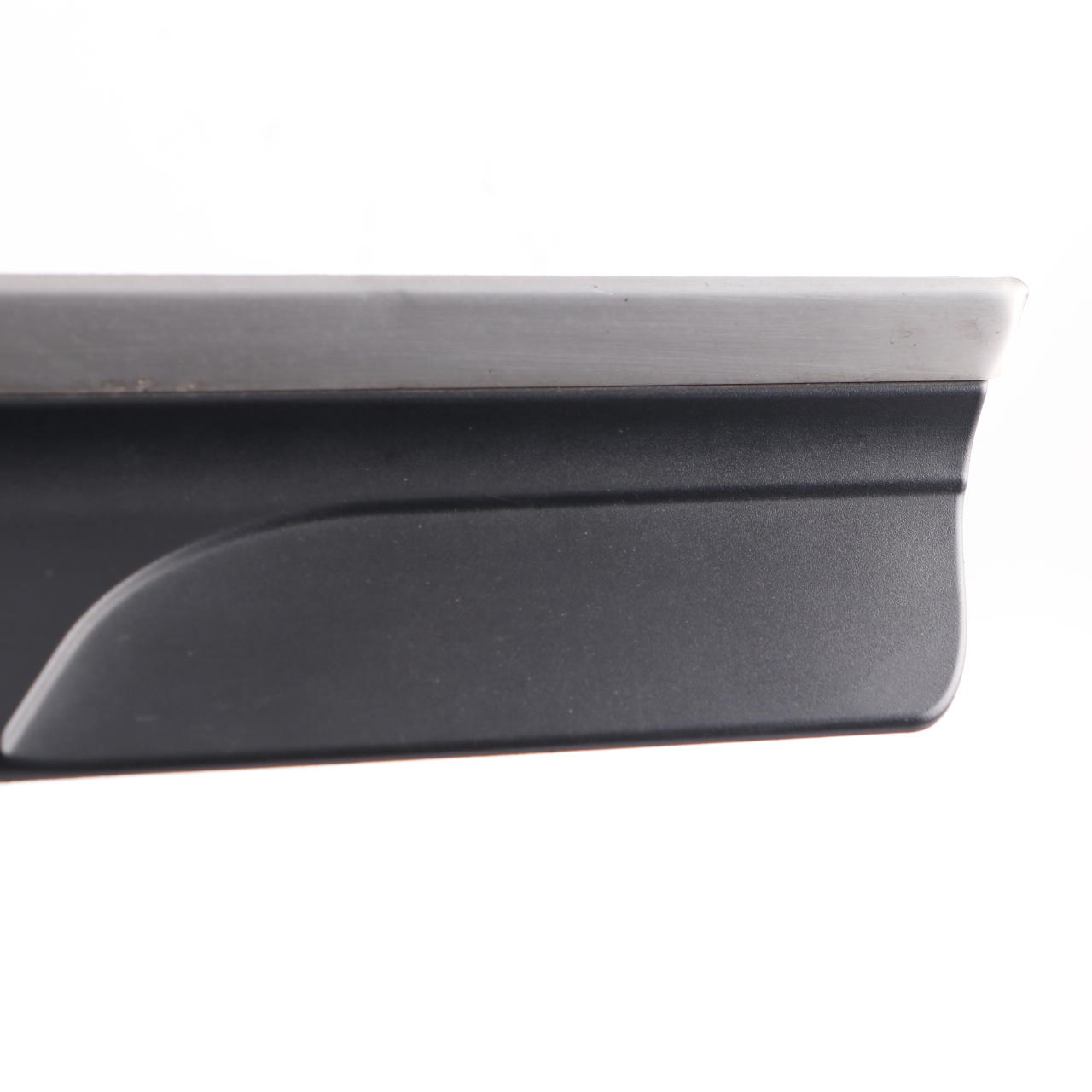 BMW E46 Door Sill Edge Cover Trim Entrance Right O/S 8204114