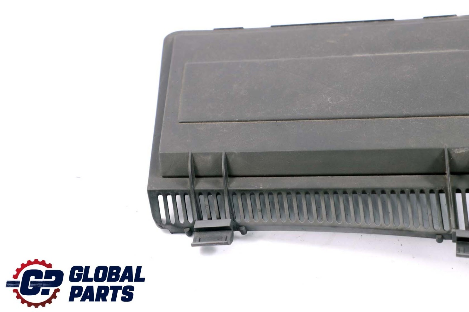 BMW 5 Series E39 Right O/S Air Box Pollen Microfilter Service Cover 8379626