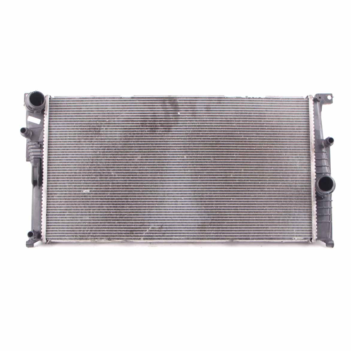 BMW F30 F31 F32 335dX 435dX N57Z xDrive Engine Water Coolant Radiator 8482946