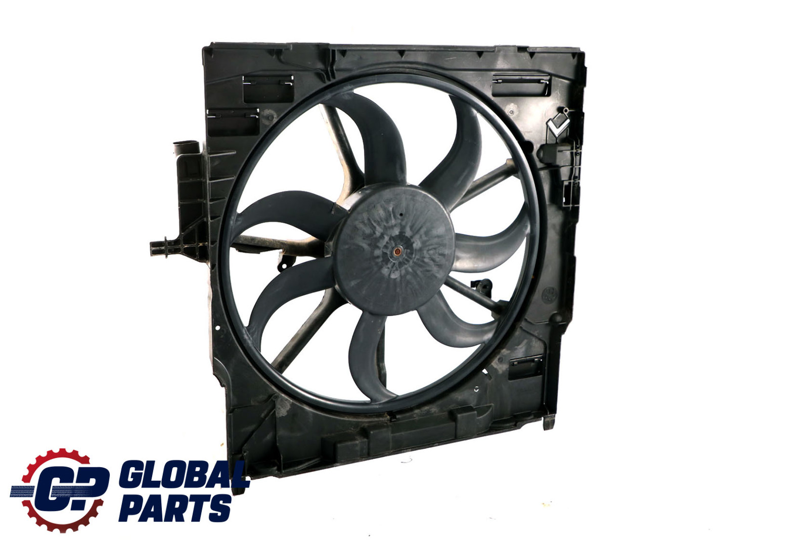 BMW X5 Series E70 3.0d 3.0sd M57N2 Engine Radiator Fan Housing 600W 8509746