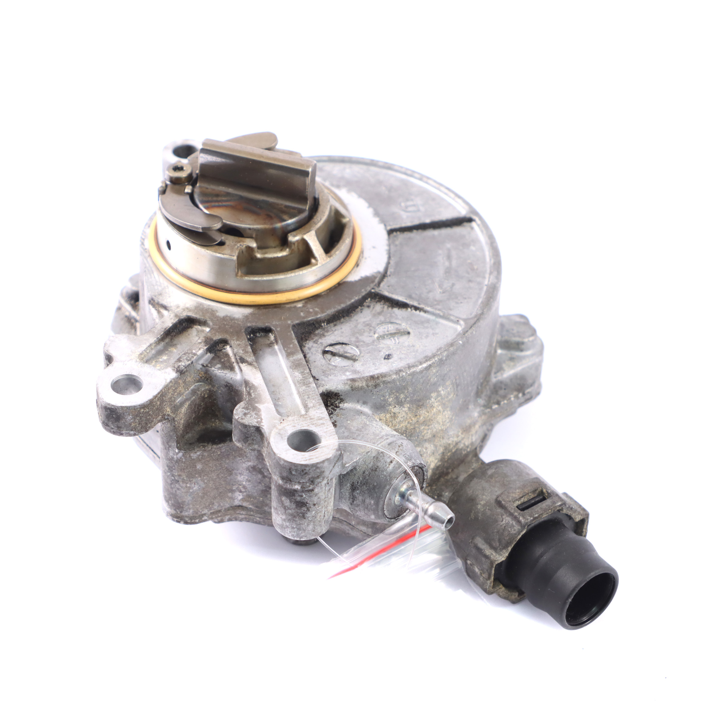 BMW F10 F11 F06 F13 X5 E70 F01 Petrol N63 S63N Engine Vacuum Pump 7619388