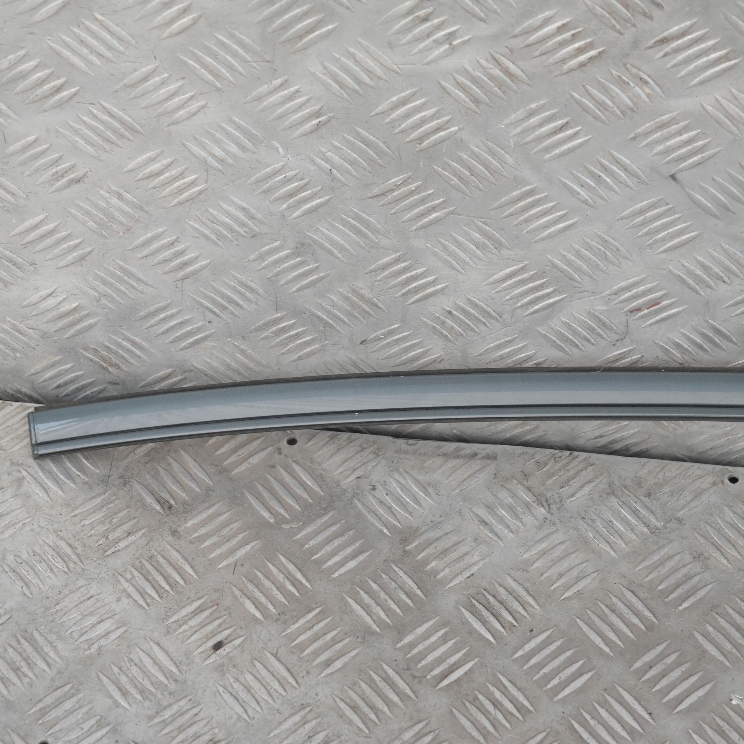 BMW 5 Series E60 Right Roof Moulding Railing Gutter Rail O/S Titangrau II Grey