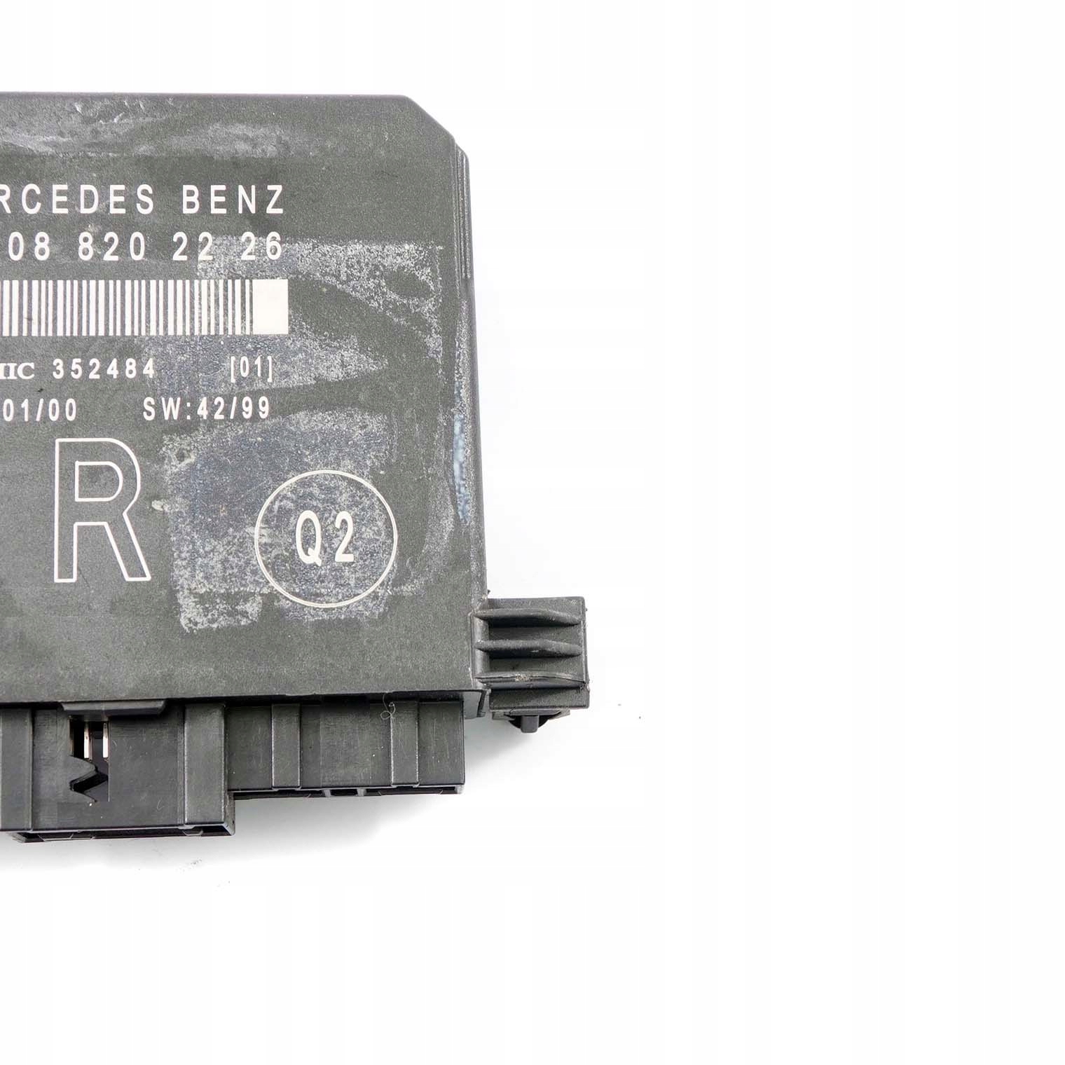 Mercedes-Benz CLK-Class W208 Front Right Door Control Unit Module A2088202226