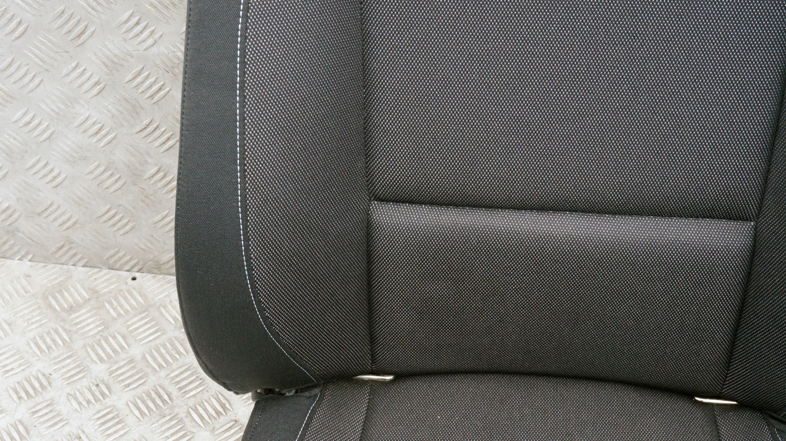 BMW 1 Series 1 E81 E82 Front Left N/S Cloth Fabric Side Seat Network Anthracite