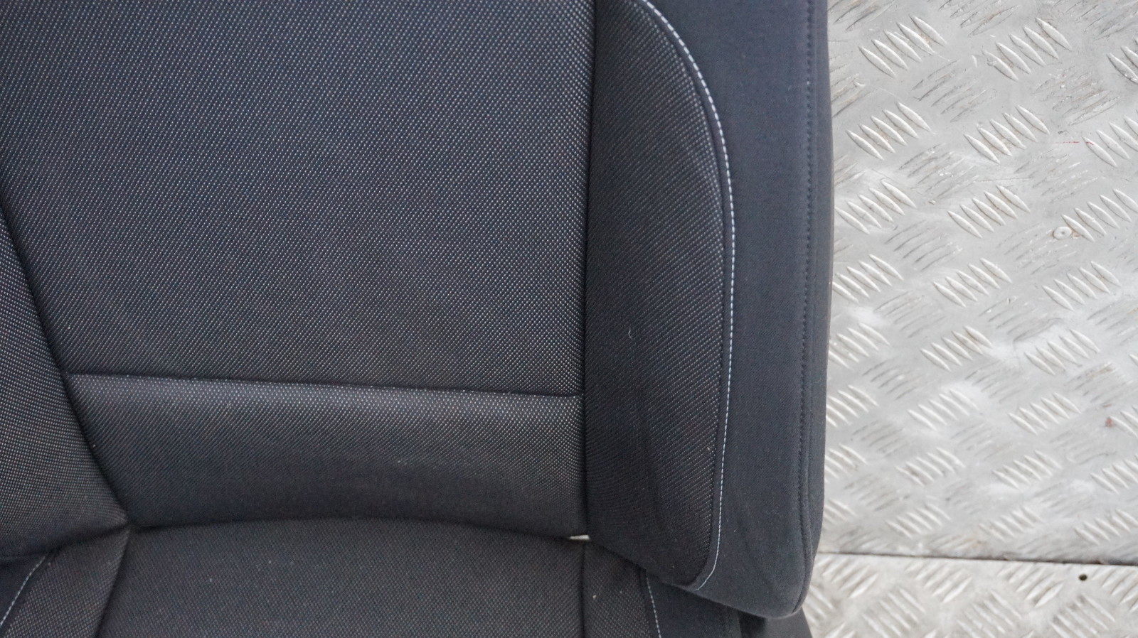 BMW 1 Series 1 E81 E82 Front Left N/S Cloth Fabric Side Seat Network Anthracite