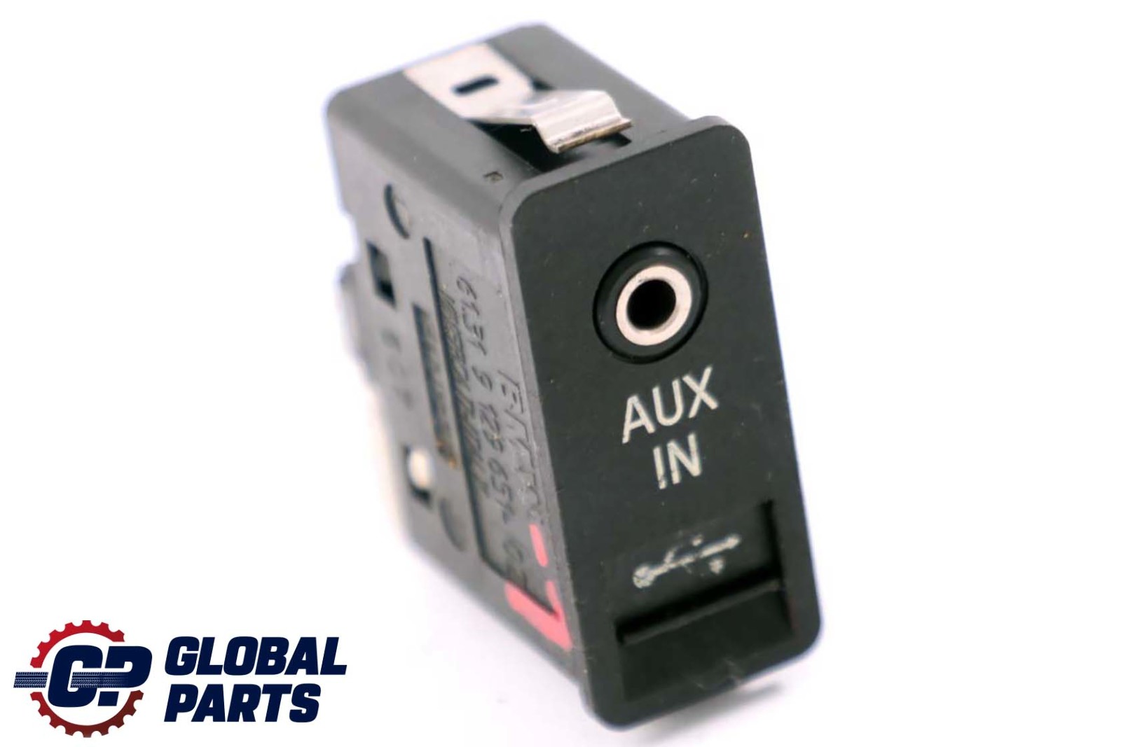 BMW E60 E61 E81 E87 E90 E91 USB AUX In Socket Port Plug 9129651