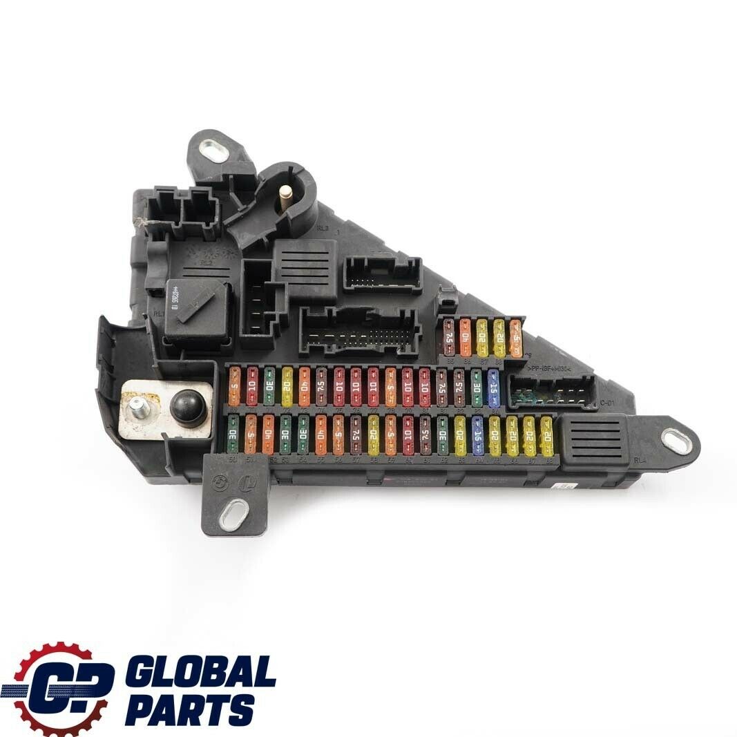 BMW E60 E61 E63 E64 LCi Power Distribution Fuse Box Rear 9138830