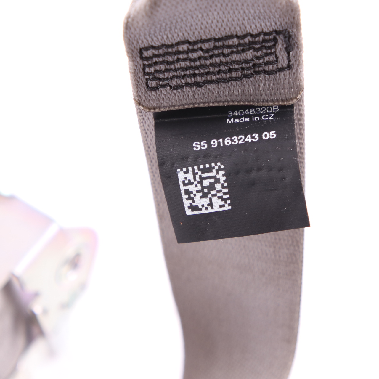 Seat Belt BMW F01 F02 F10 Saloon Upper Rear Centre Middle Everest-Grau 9163243