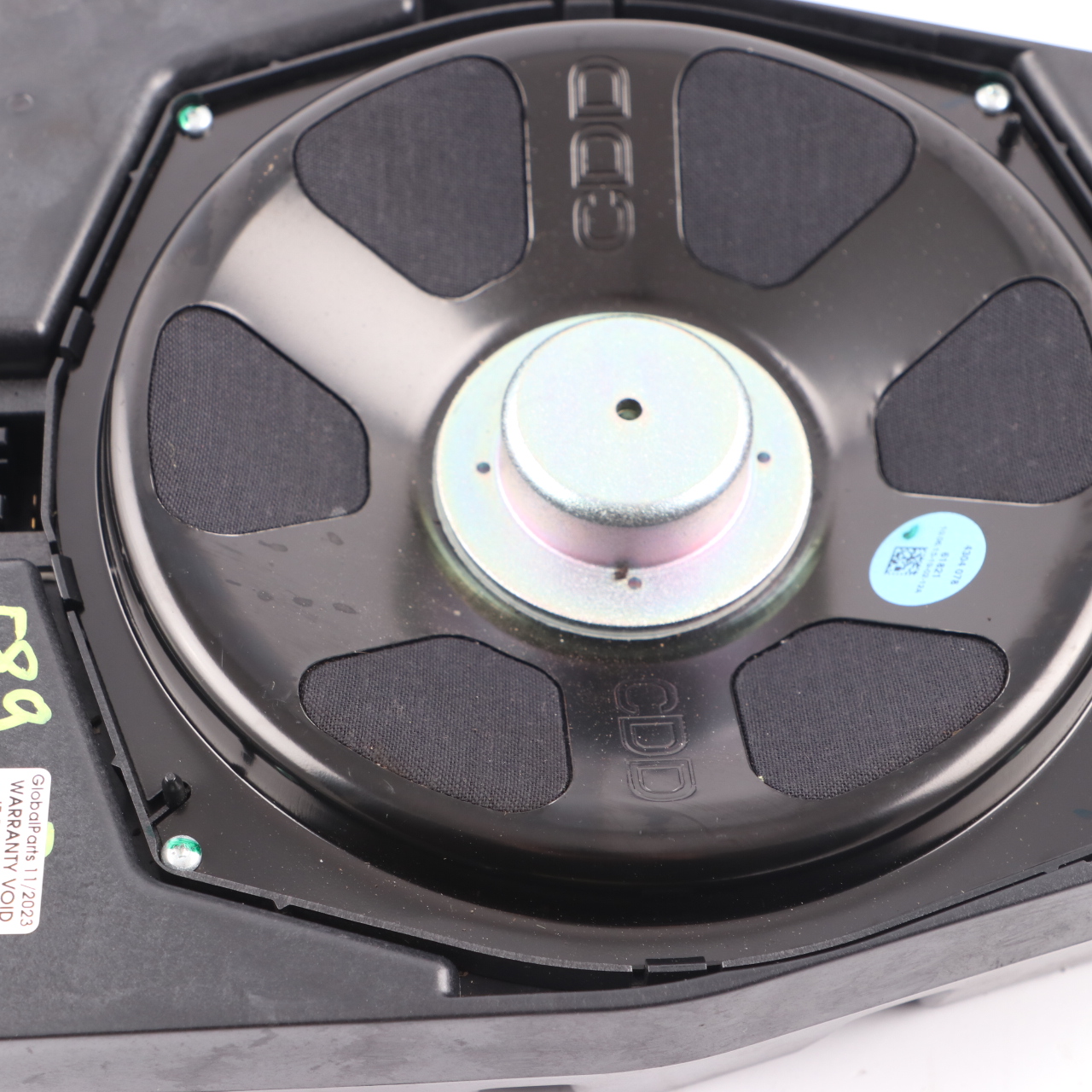 BMW Z4 E89 Central Bass Speaker Rear Centre Audio Woofer HiFi System 9242125