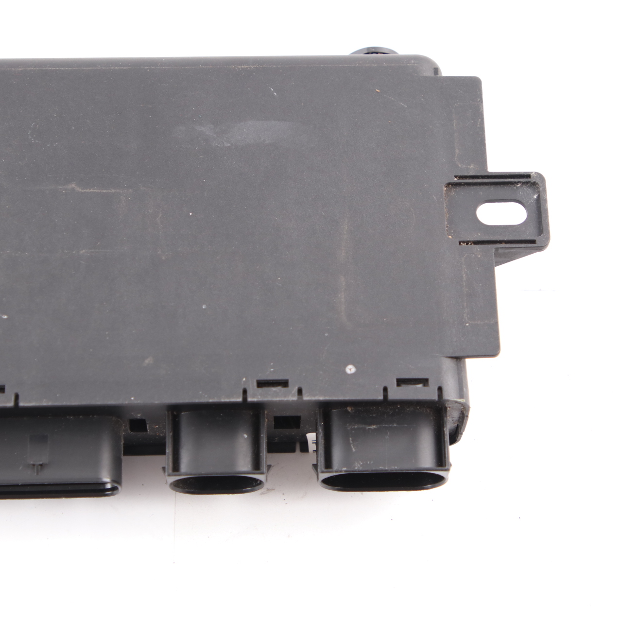 BMW i3 I01 Control Unit Charging Module ECU 9353646