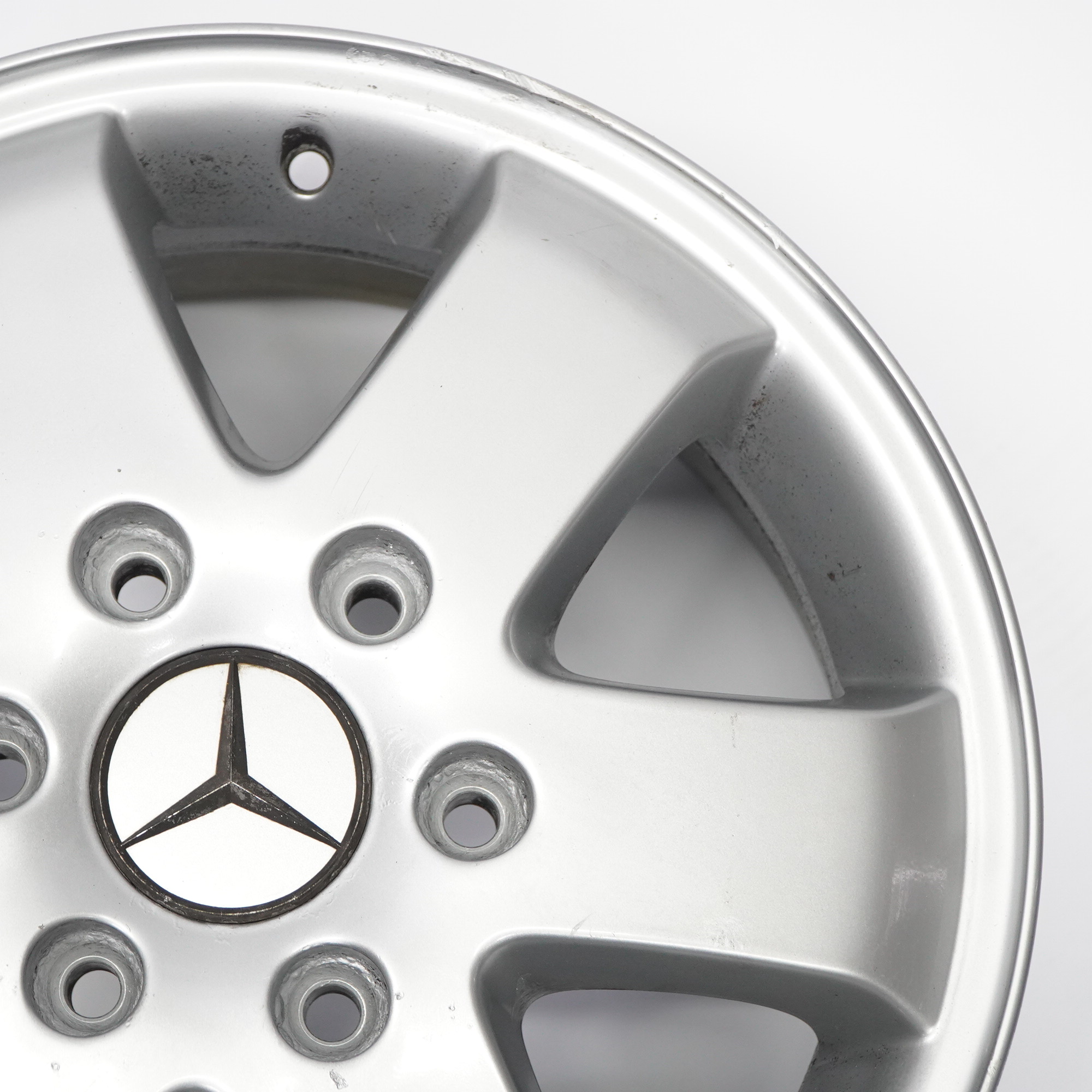 Mercedes W906 W910 Silver Alloy Wheel Rim 16" 6,5J ET:62 A0004017104