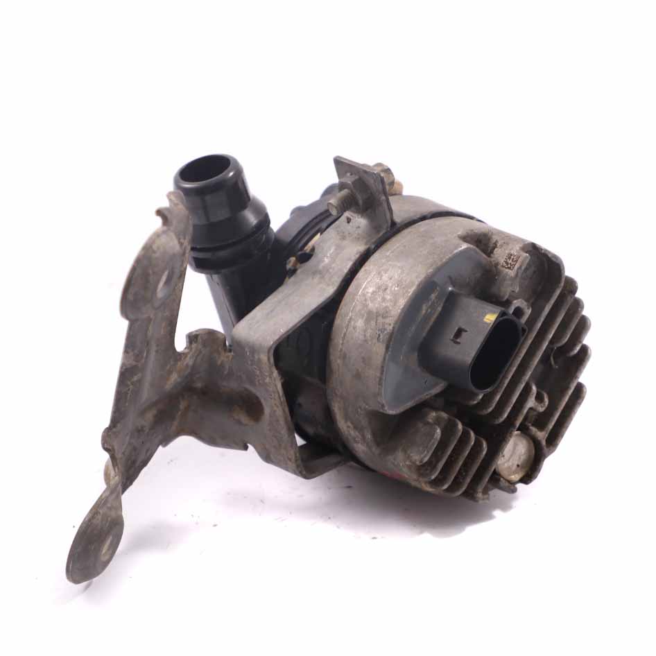 Mercedes W205 W213 W247 W447 Auxiliary Coolant Water Pump A0005003800