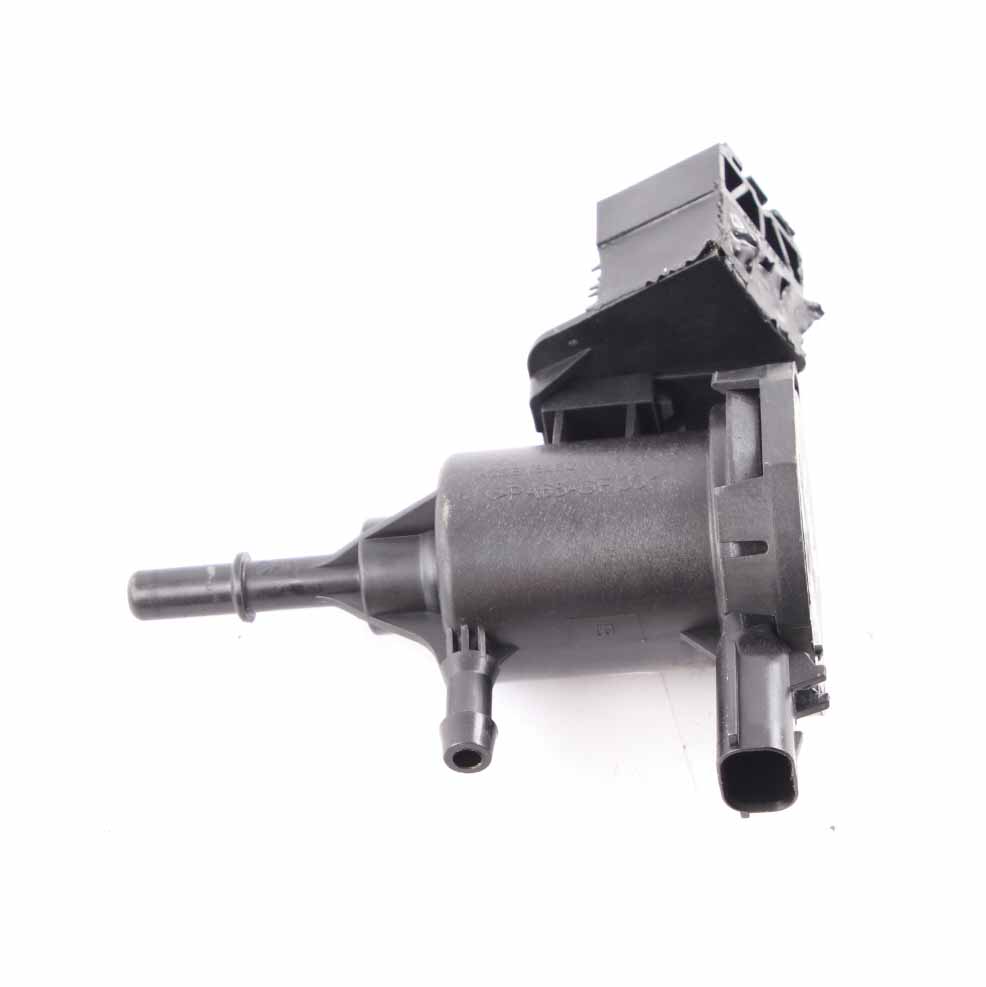 Mercedes W204 W212 Vacuum Solenoid Valve Pressure Converter AMG A0014760532