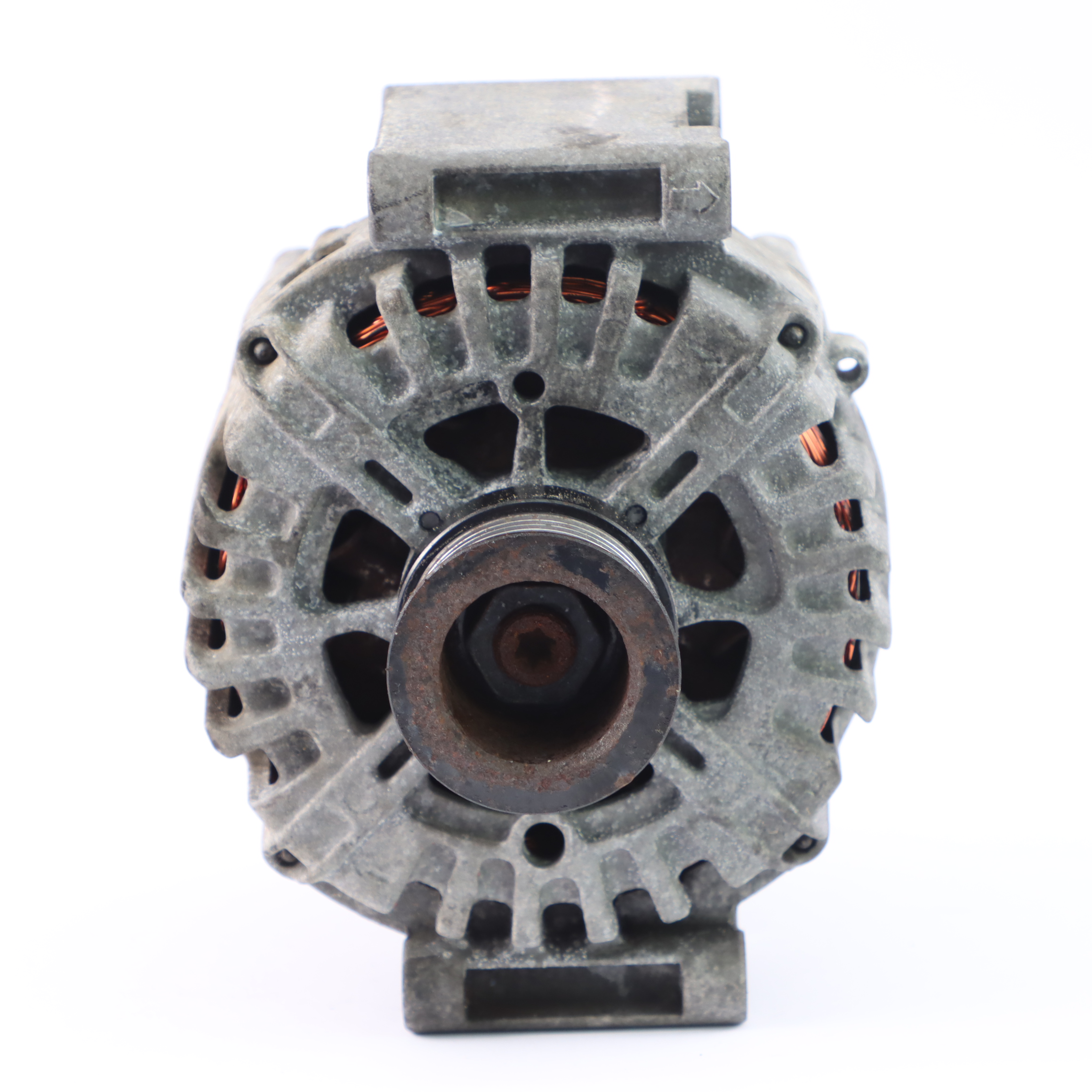 Alternator Mercedes W164 OM272 Engine  Alternator 180A 14V Valeo A0141540402