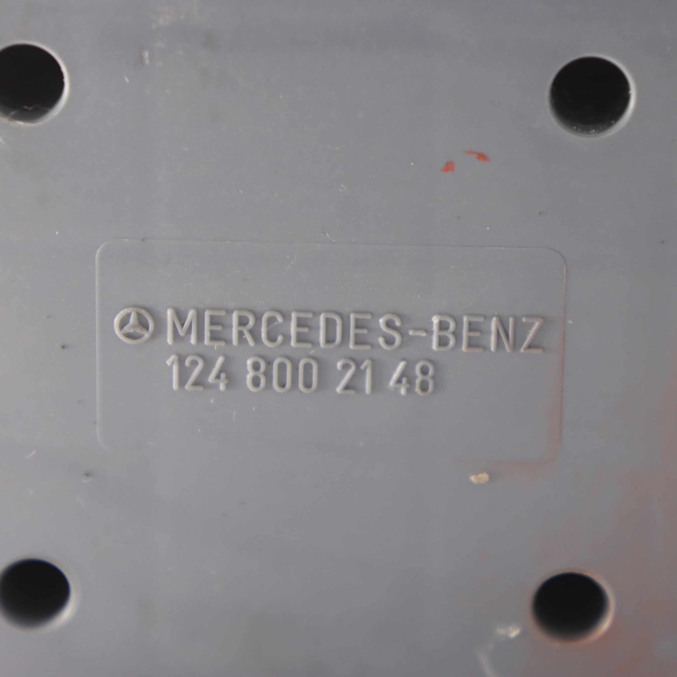 Mercedes W124 Central Locking Vacuum Pump Control Unit A1248002148