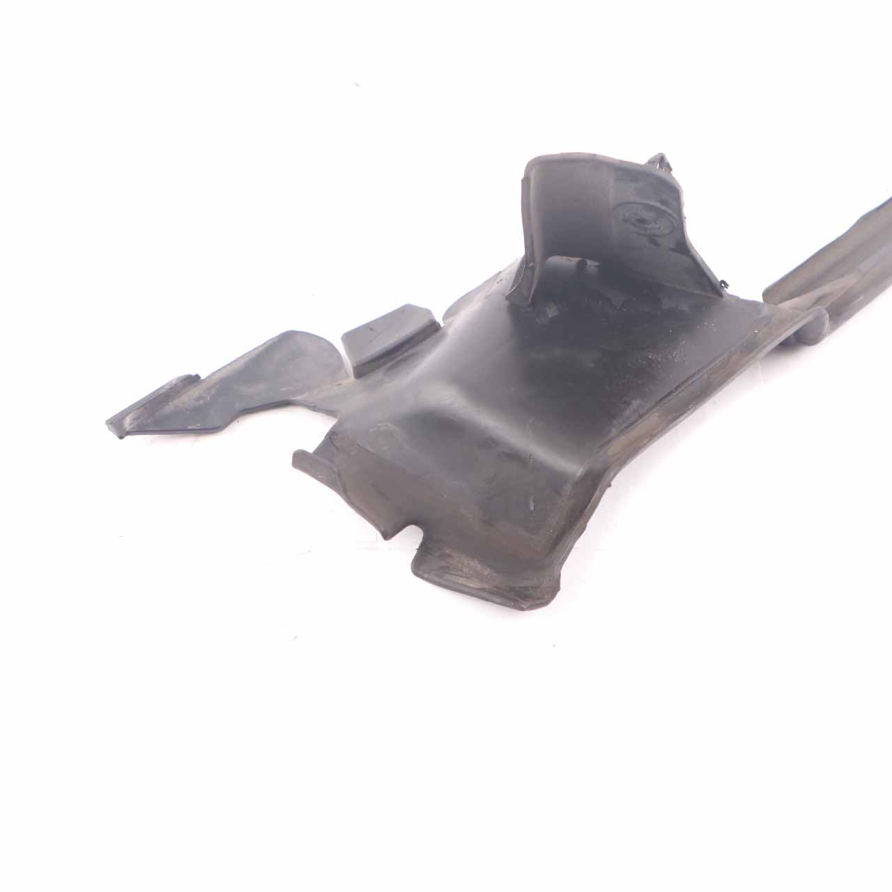 Mercedes ML W164 Radiator Air Baffle Duct Guide Left N/S Cover A1645001516