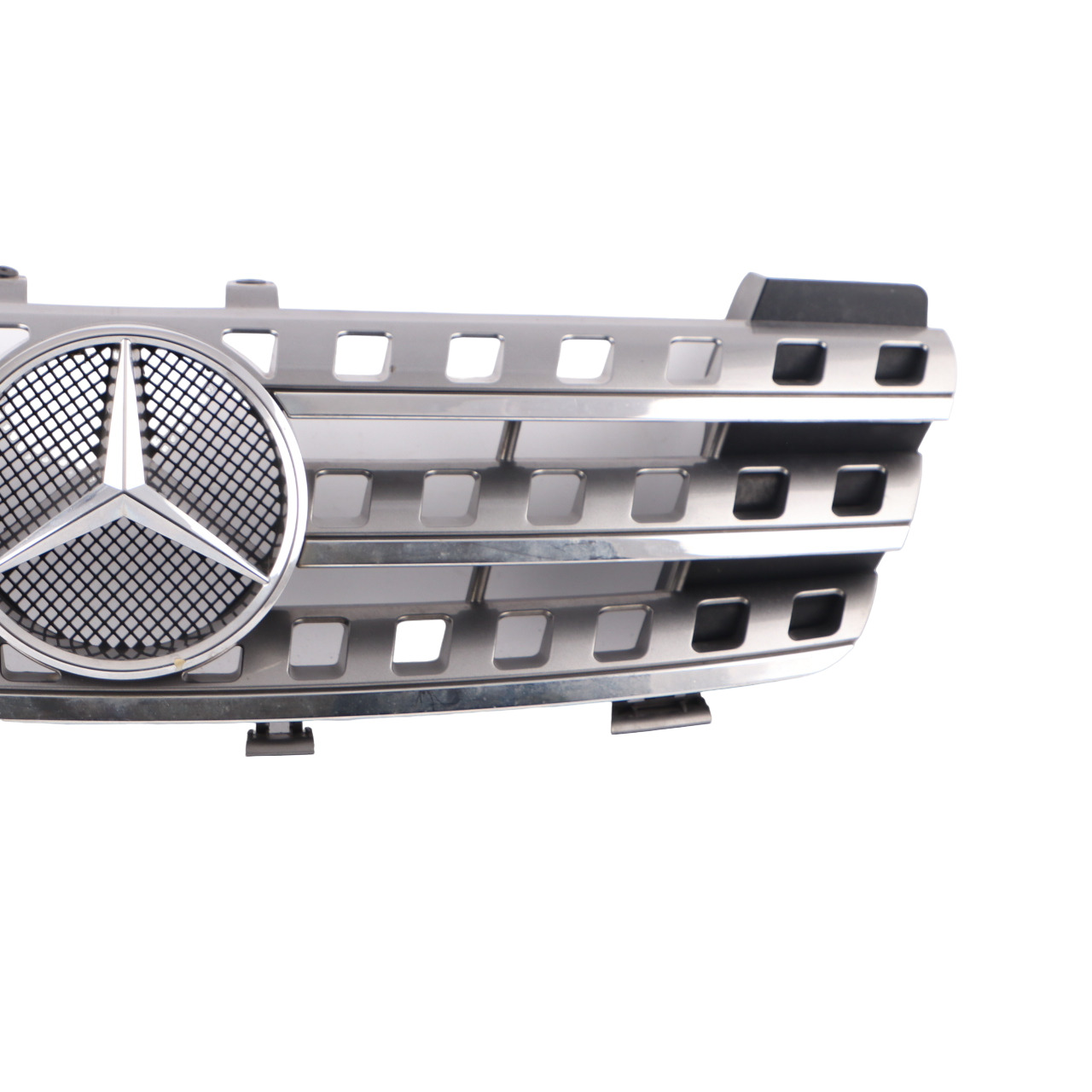 Mercedes W164 Front Radiator Grille AMG Trim Panel Silver Chrome A1648802585