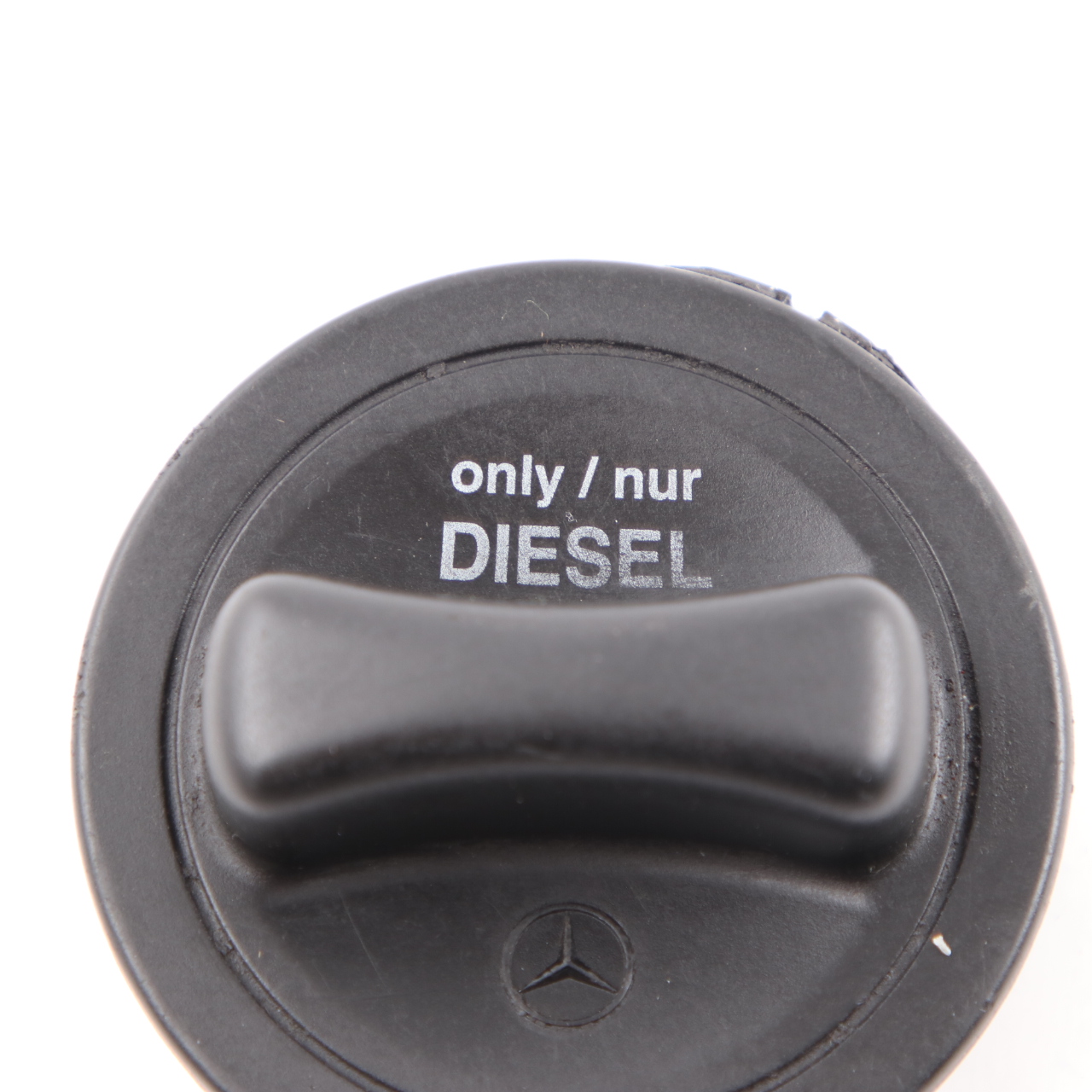 Mercedes W168 Fuel Filler Cap Tank Cap Diesel Covering Black A1684700705