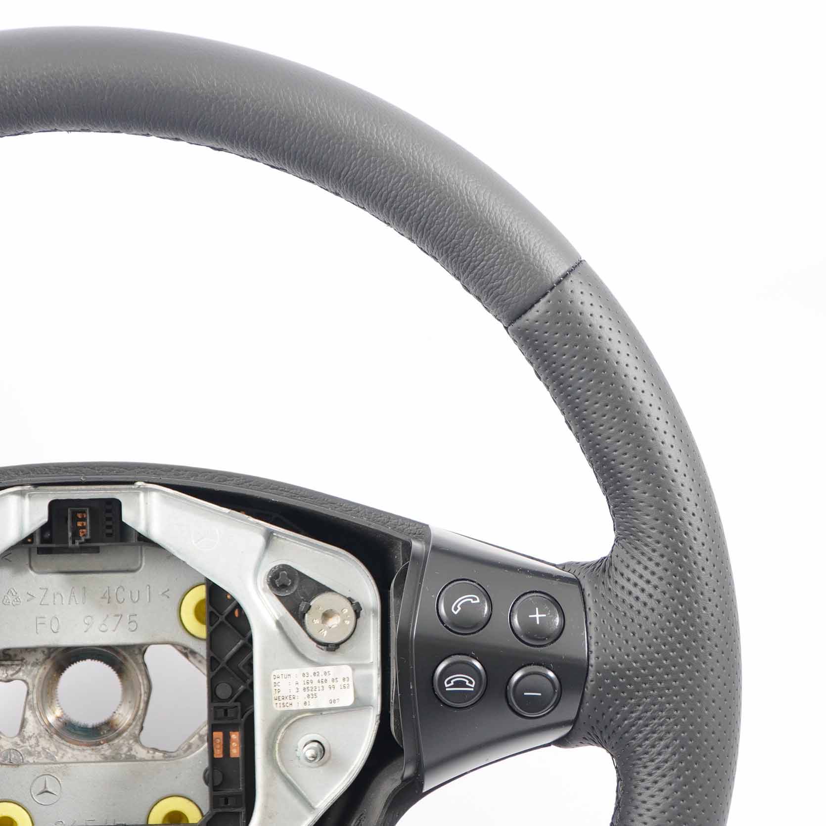 Mercedes W169 NEW Black Leather Steering Wheel with Black Threads