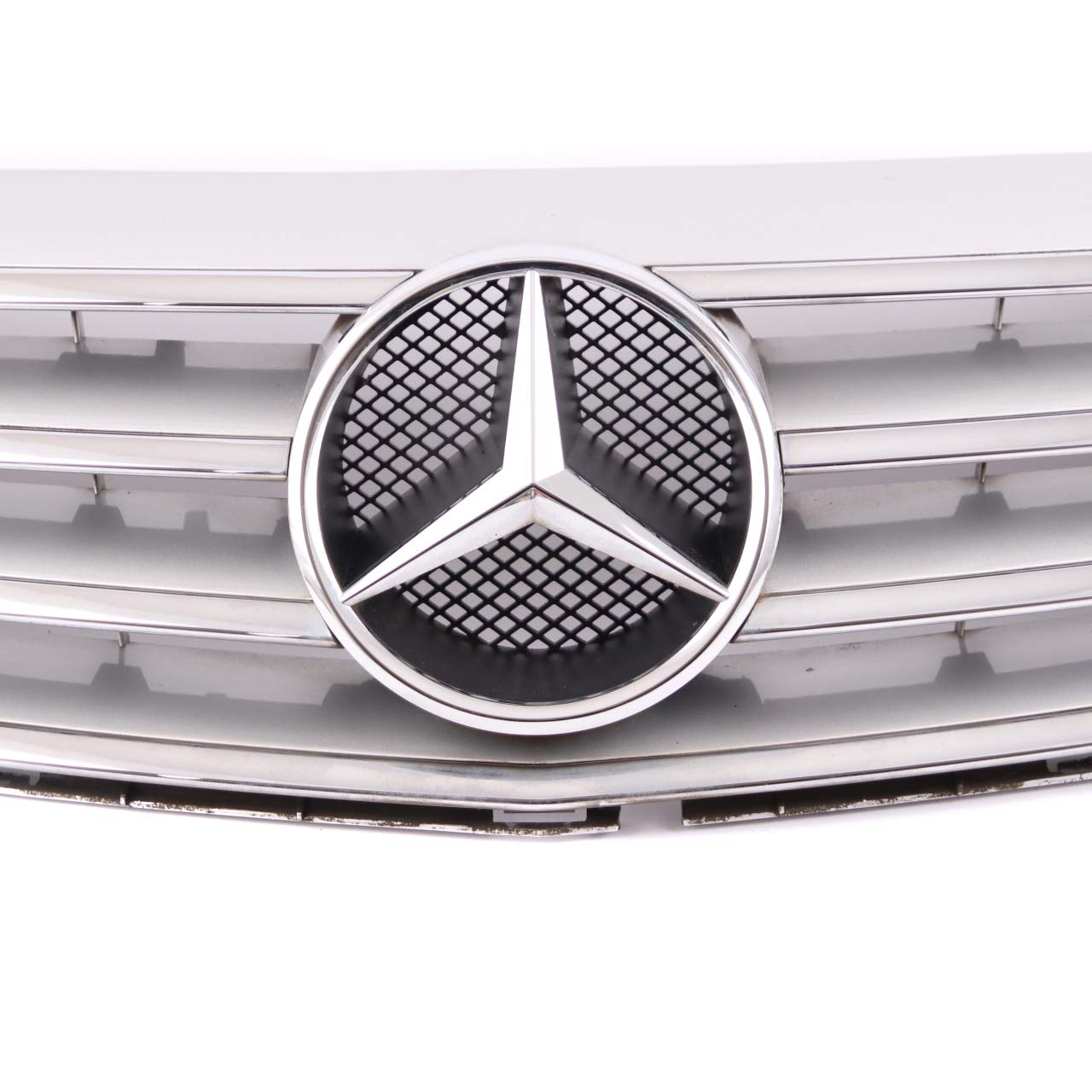 Mercedes W245 Front Hood Bonnet Radiator Grille Beam Trim Panel Silver Chrome