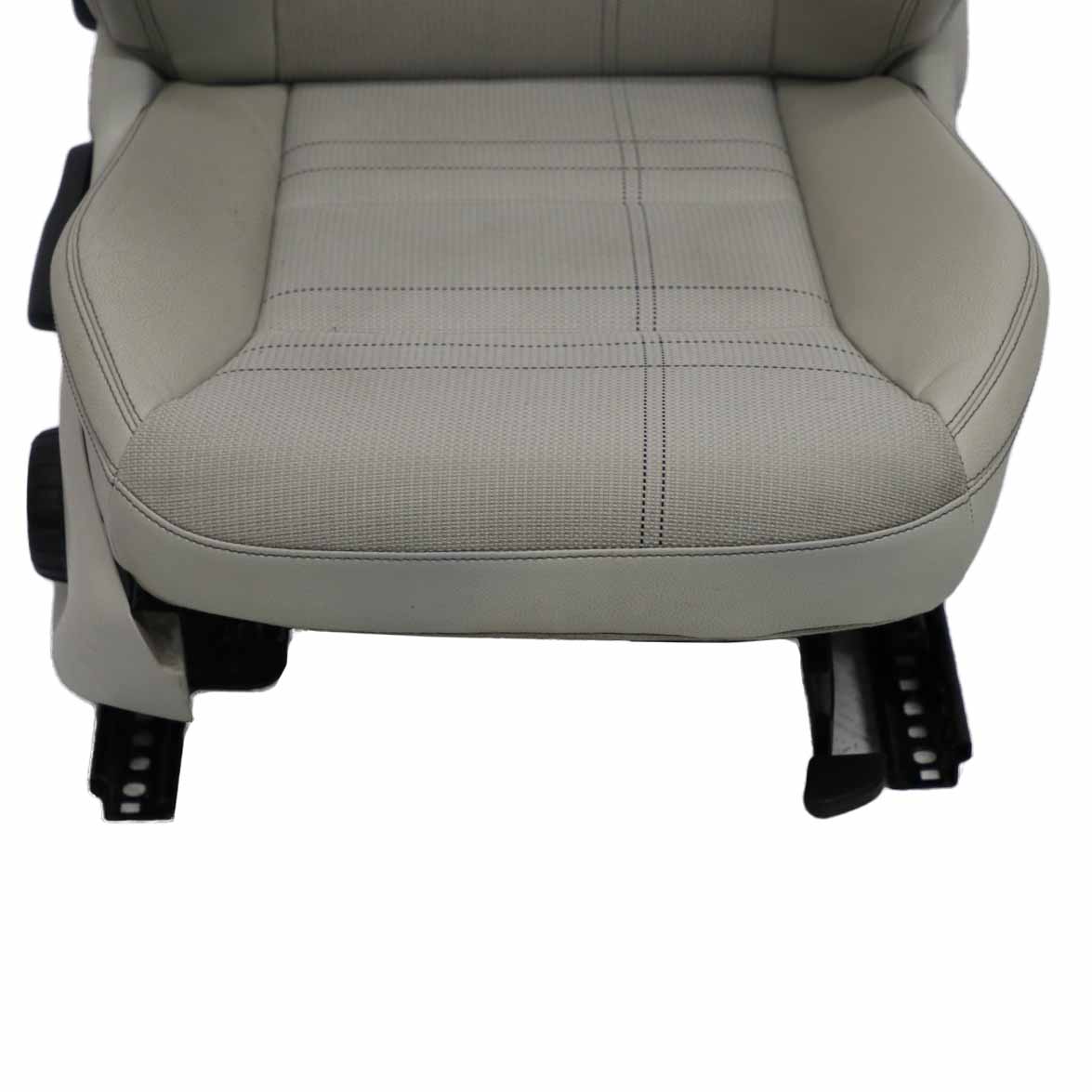 Mercedes W176 Front Seat Sport Right O/S Leather / Cloth