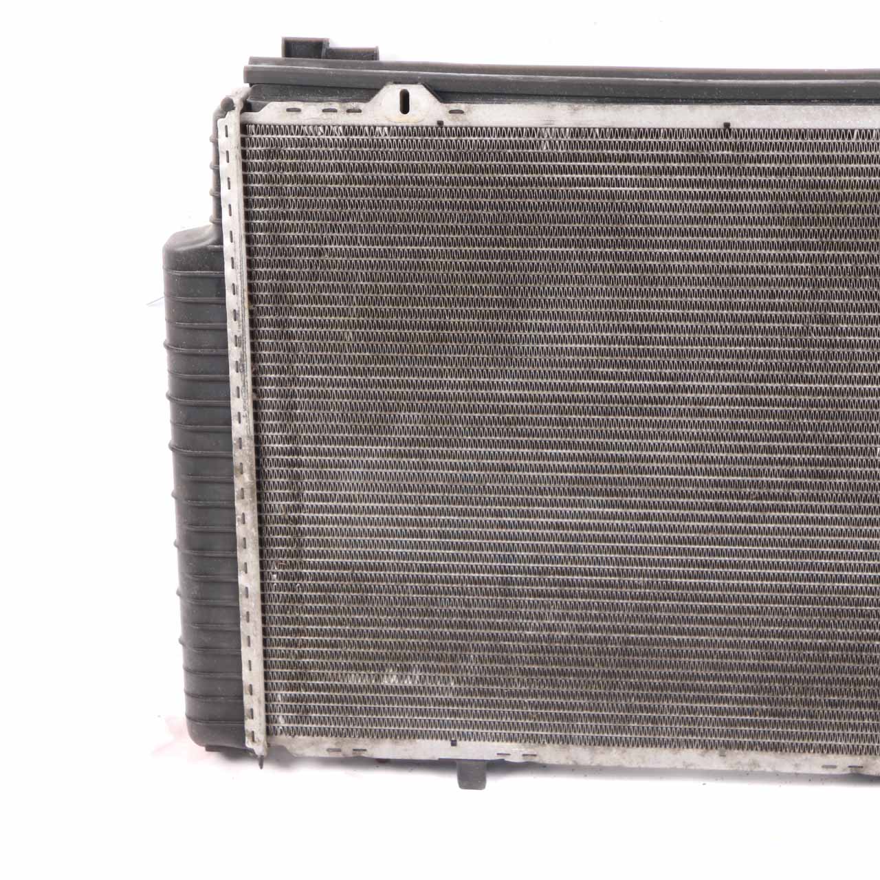 Mercedes SLK R170 Radiator Water Coolant Engine Cooling Petrol A2025003203