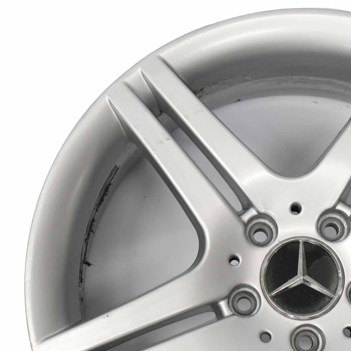 Mercedes W203 Silver 5-Double Spoke 18" ET:36 7,5J A2034015502