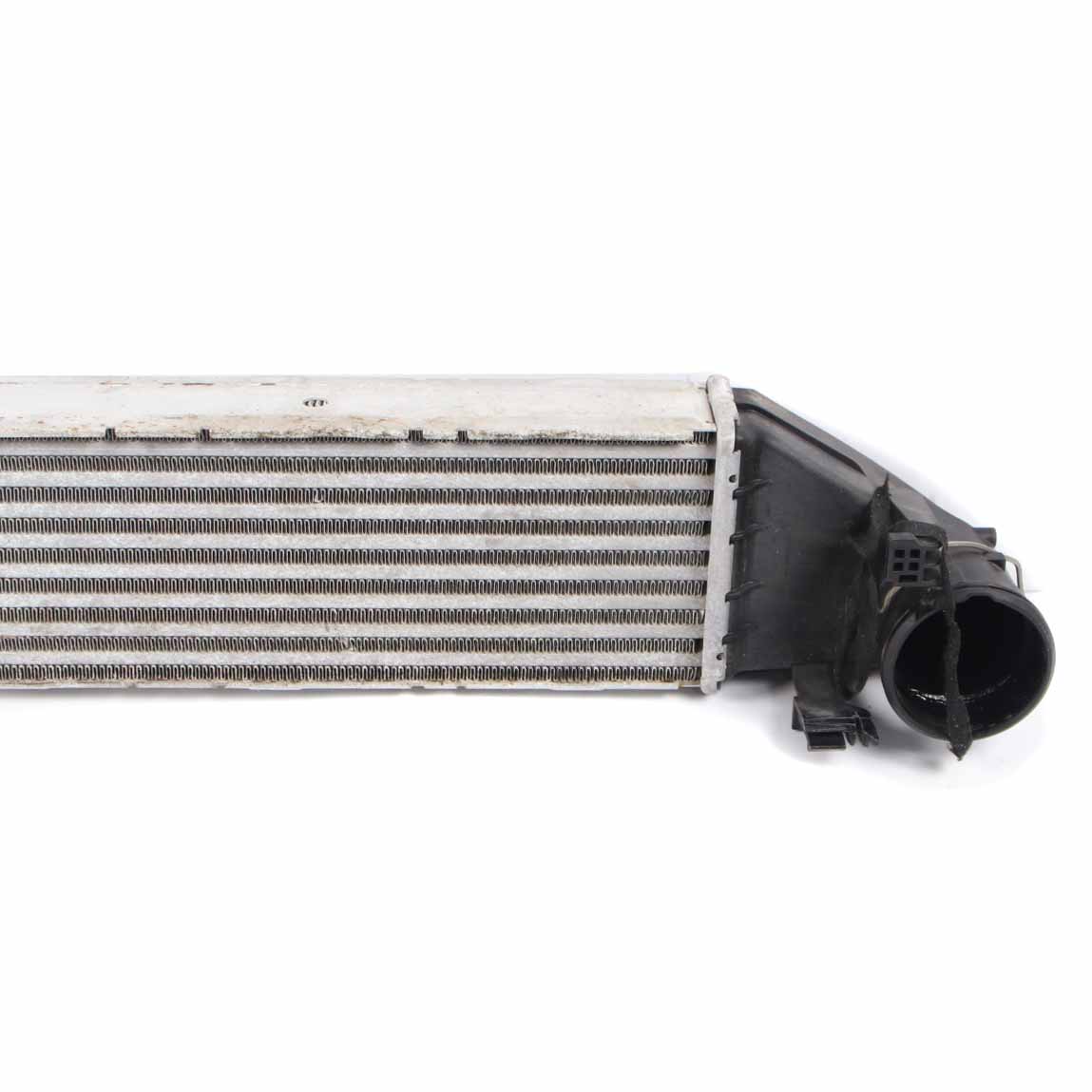 Mercedes R171 W203 W209 M271 Intercooler Charge Air Cooler Radiator A2035000600