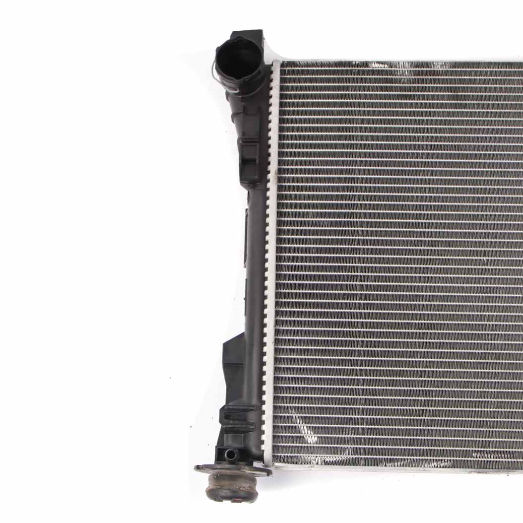 Mercedes R171 W203 Coolant Radiator Petrol Engine Cooling Unit A2035003403