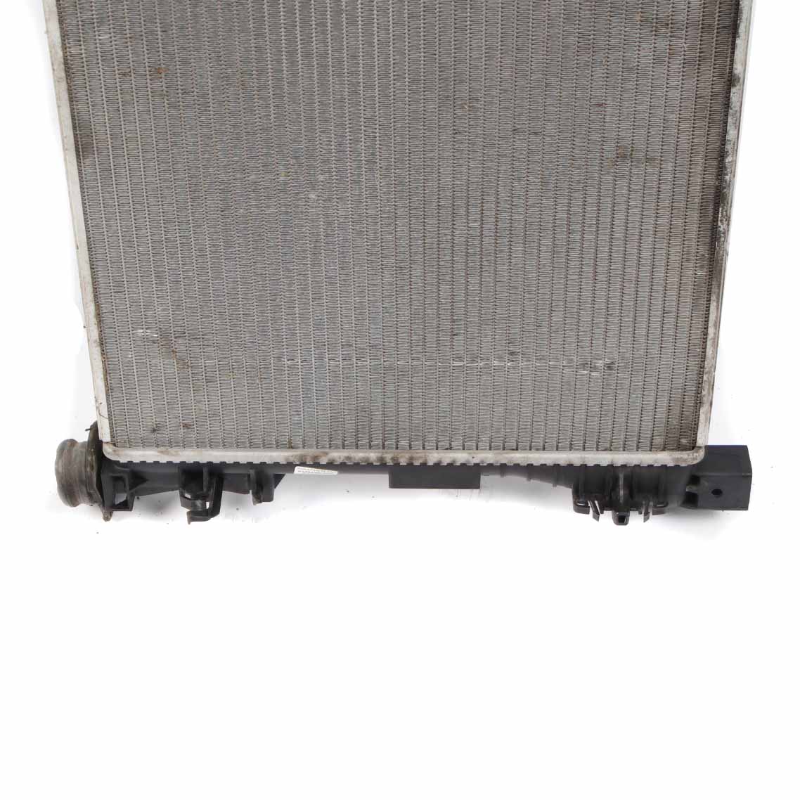 Mercedes R171 W203 Coolant Radiator Petrol Engine Cooling Unit A2035003403