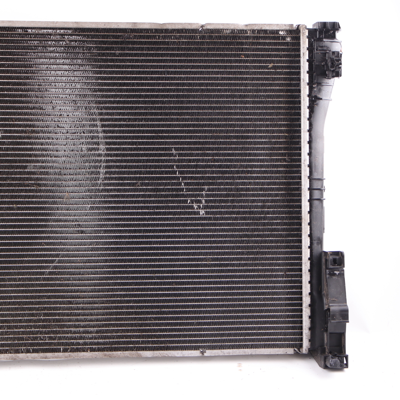 Coolant Radiator Mercedes W204 W207 C218 Engine Cooling Radiator A2045003703