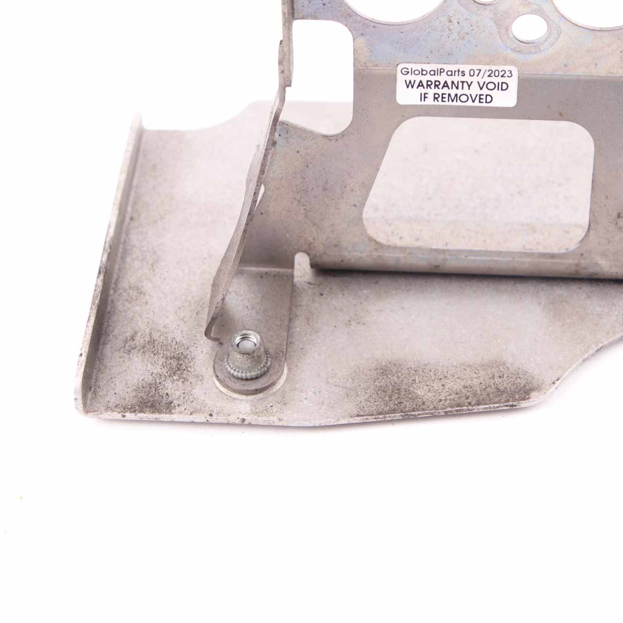 Mercedes W204 ABS Brake Pump Mount Bracket Holder Plate C63 AMG A2046820072