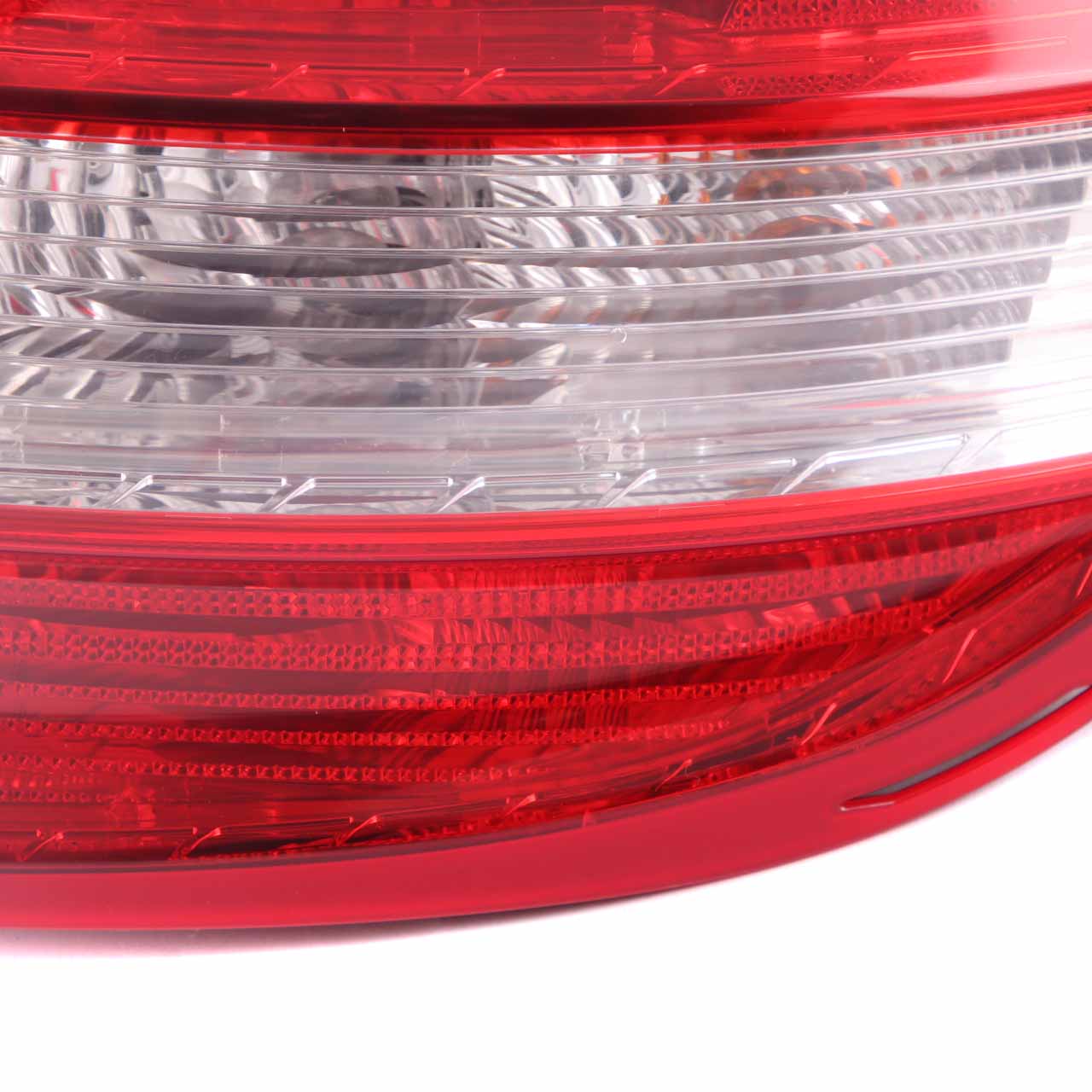 Rear Light Mercedes W204 Right O/S Tail Lamp Side Panel A2048200264