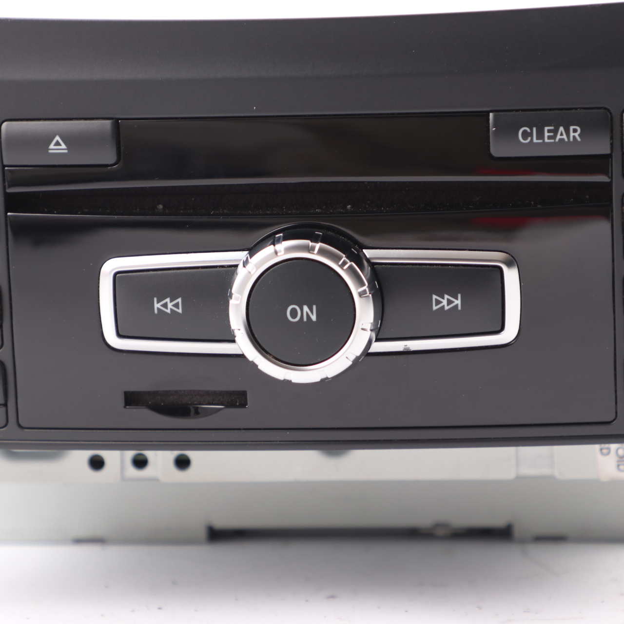 Mercedes W204 Navigation CD Player COMAND Radio Sat Nav Head Unit A2049005908