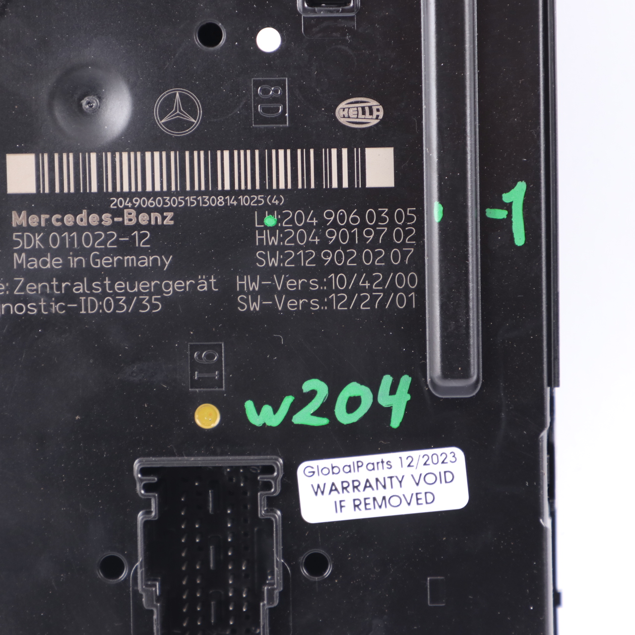 Mercedes W204 SAM Module Control Unit Rear A2049060305