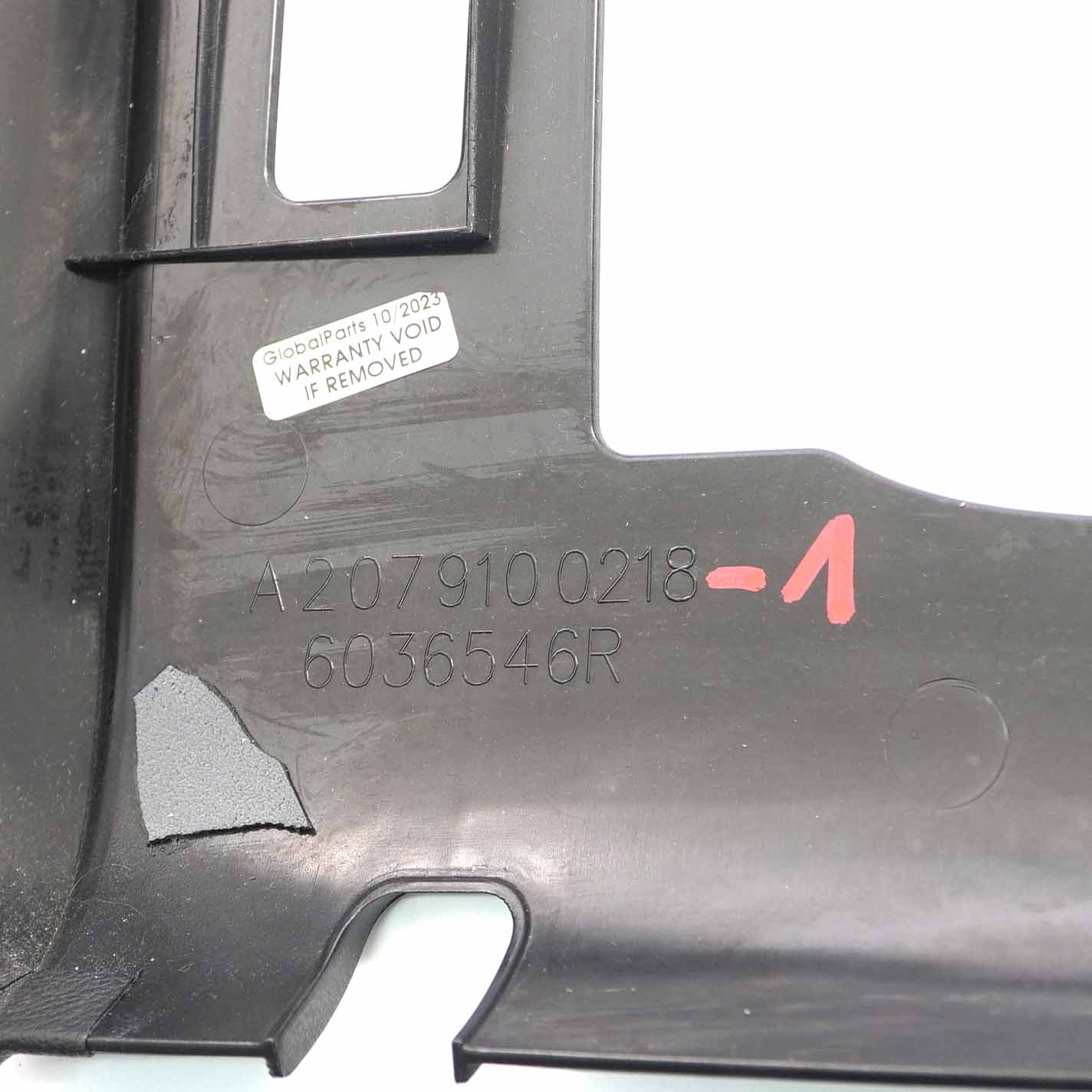 Seat Backrest Mercedes W204 W207 Coupe Trim Cover Panel Right O/S A2079100218