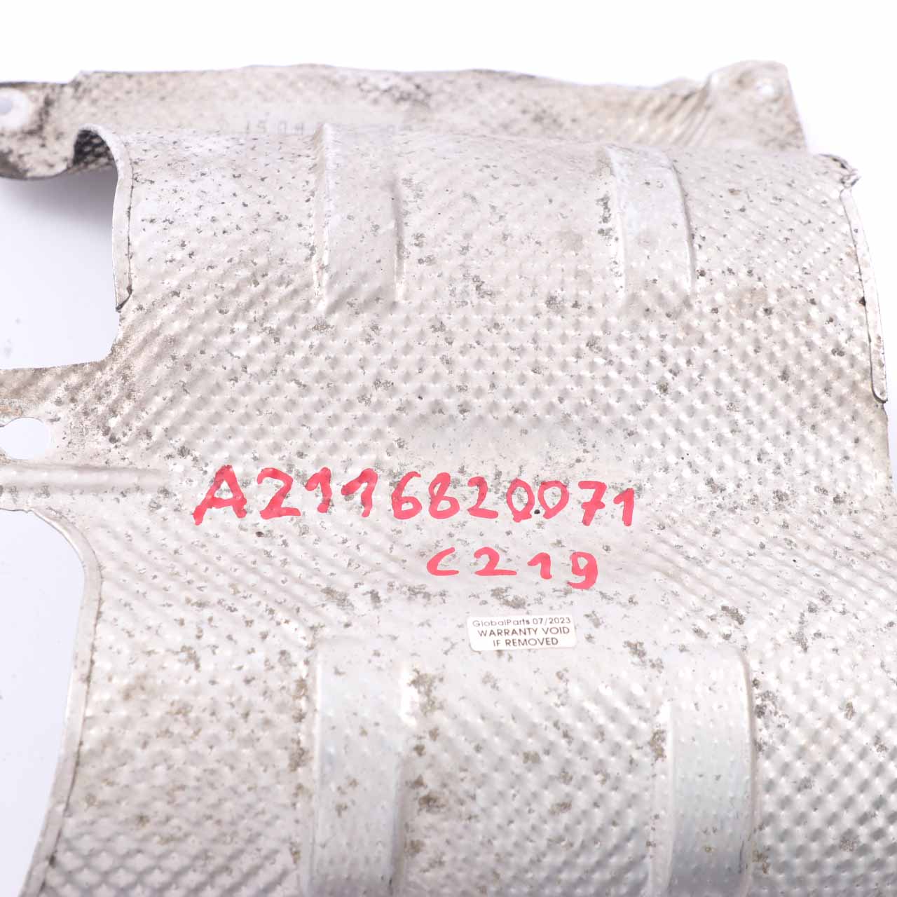 Heat Shield Mercedes W211 W219 OM642 Cover Plate Exhaust Catalytic A2116820071