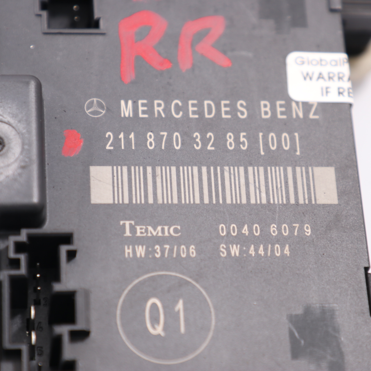 Mercedes W211 Door Module Rear Right O/S Control Unit ECU A2118703285