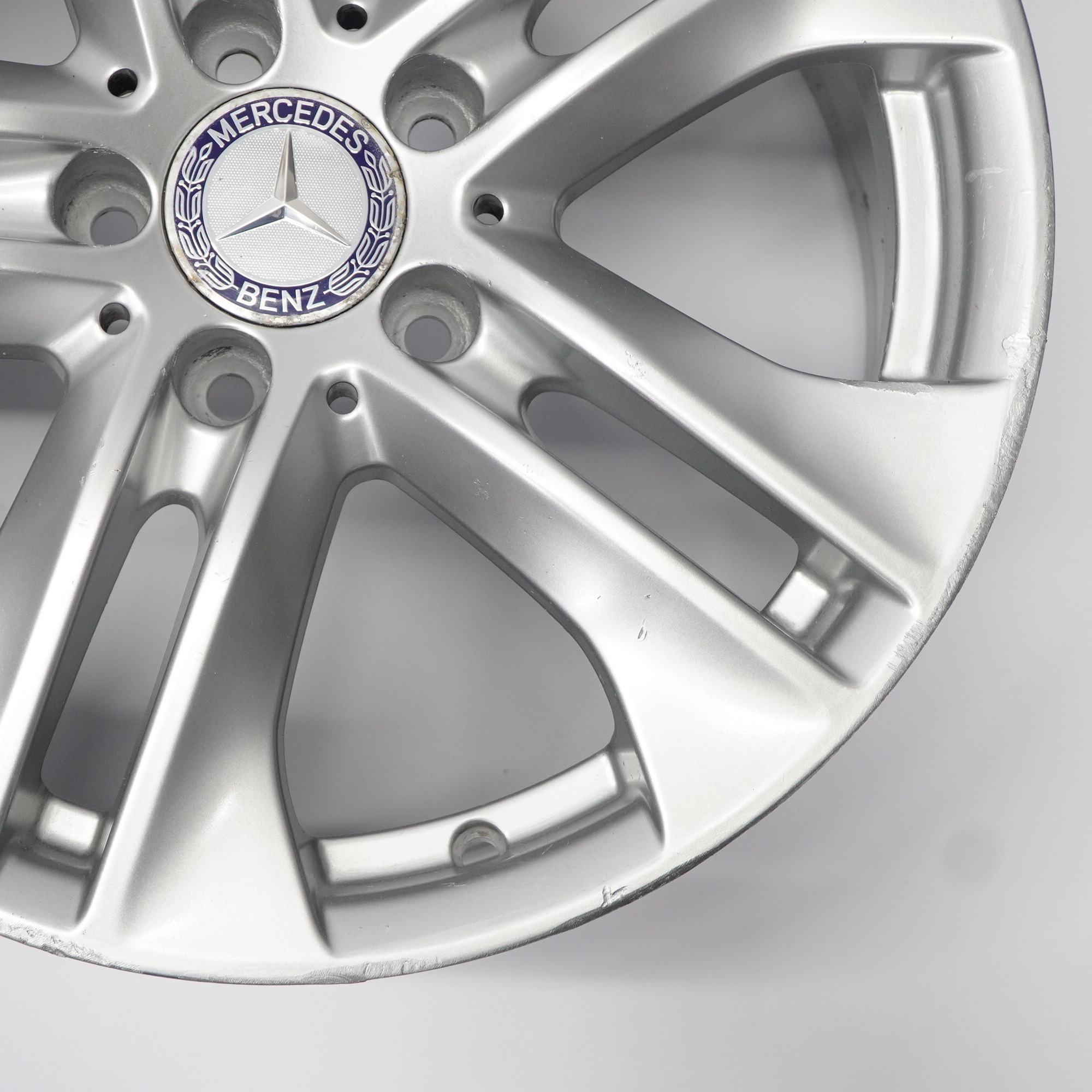 Mercedes W212 Silver Alloy Wheel Rim 5-Double Spoke 17" ET:48 8J A2124010902