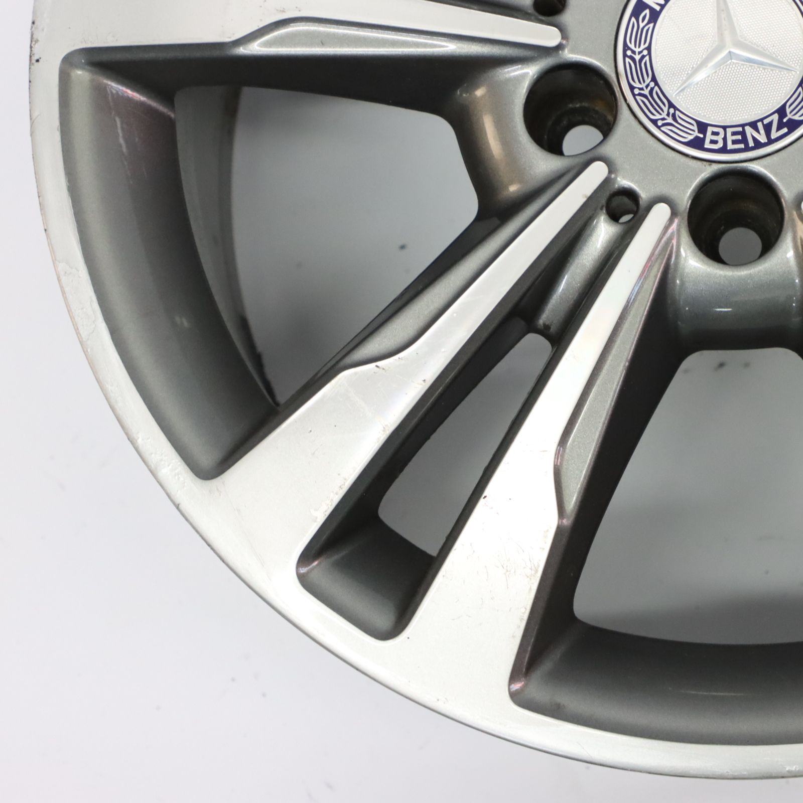 Mercedes W212 Alloy Wheel Rim 17" ET:48 8J 5 Double Spoke A2124015602