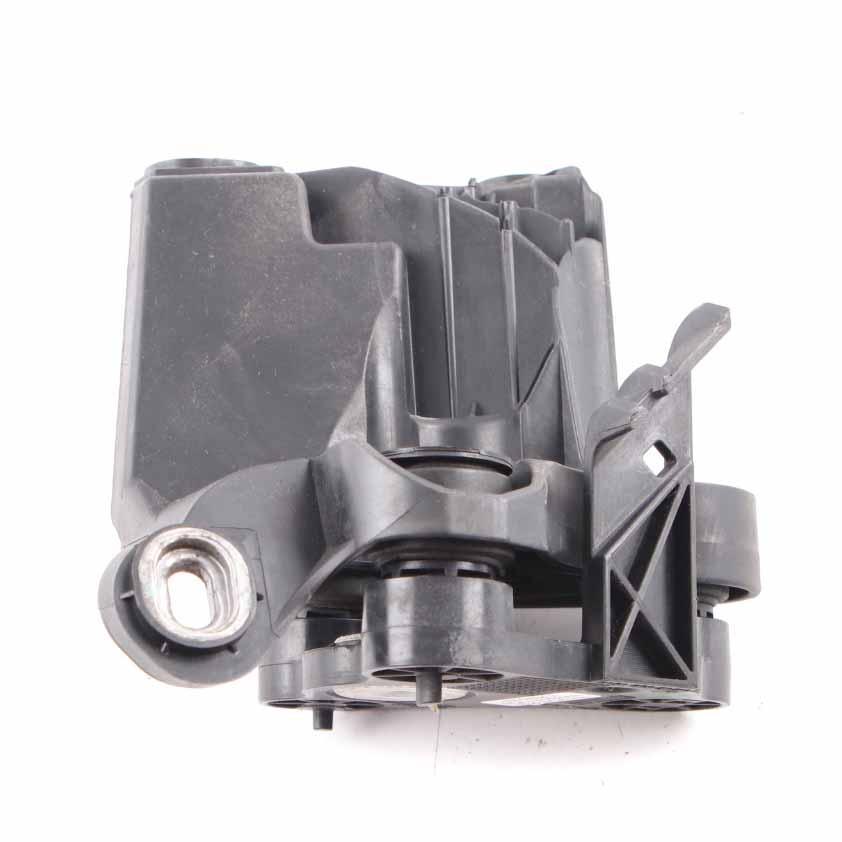 Mercedes W212 ABS Brake Pump Mount Bracket Holder Mounting A2124301810