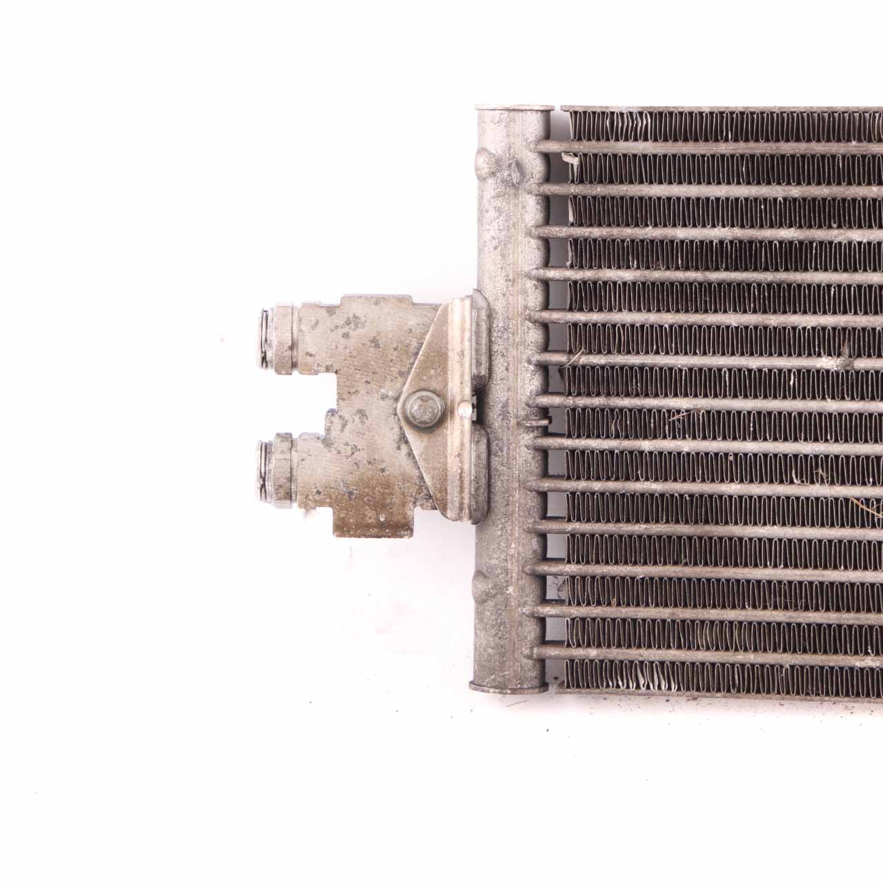 Mercedes W204 W212 Intercooler Charge Air Cooler Radiator M157 AMG A2125000600