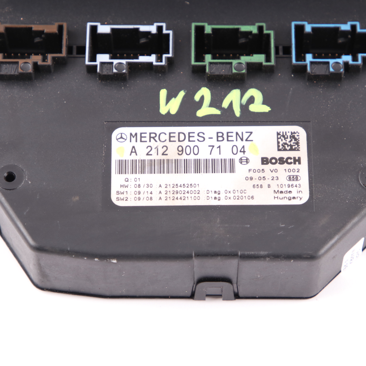 Mercedes W212 SAM Module Control Unit Electrical Fuse Box Unit A2129007104