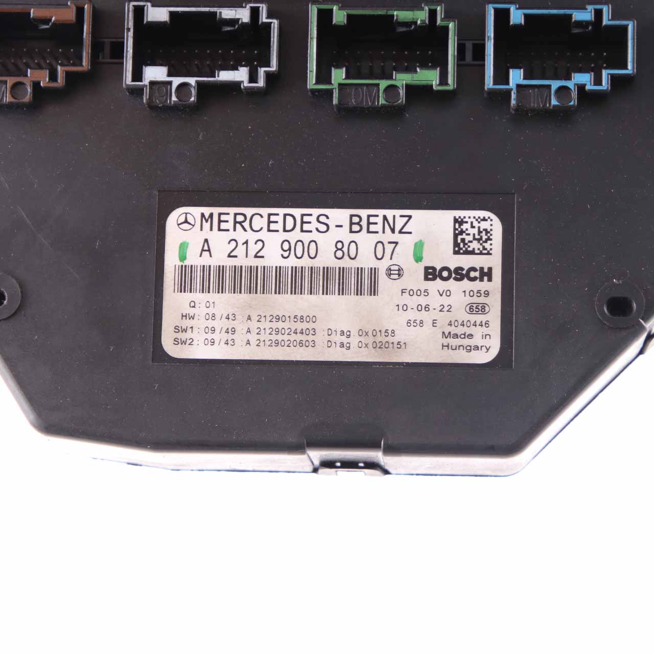 Mercedes W204 SAM Module Fuse Box Relay Control Unit A2129008007