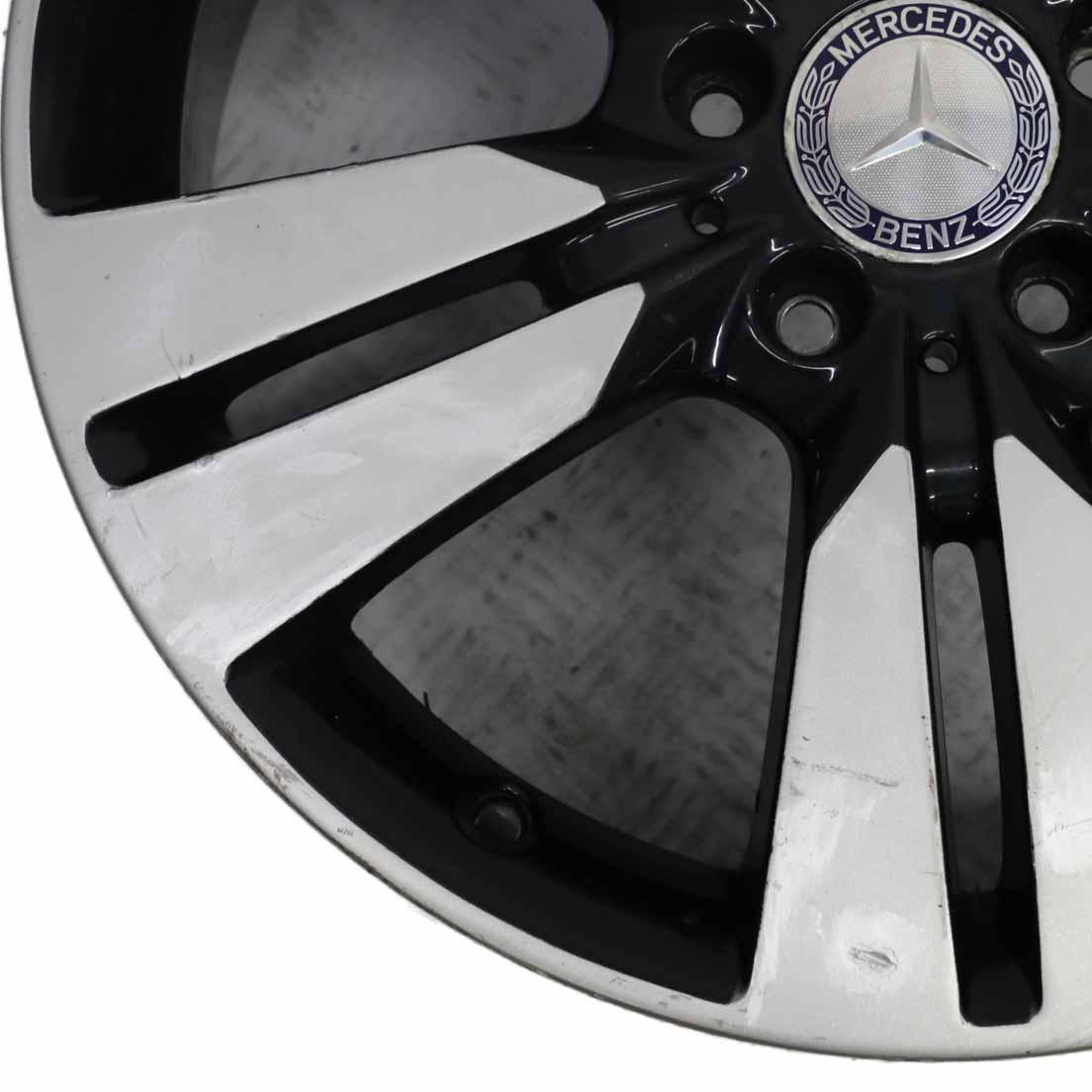 Mercedes W176 Alloy Wheel Rim 18" ET:52 7,5J 5 Double Spoke A2464010402