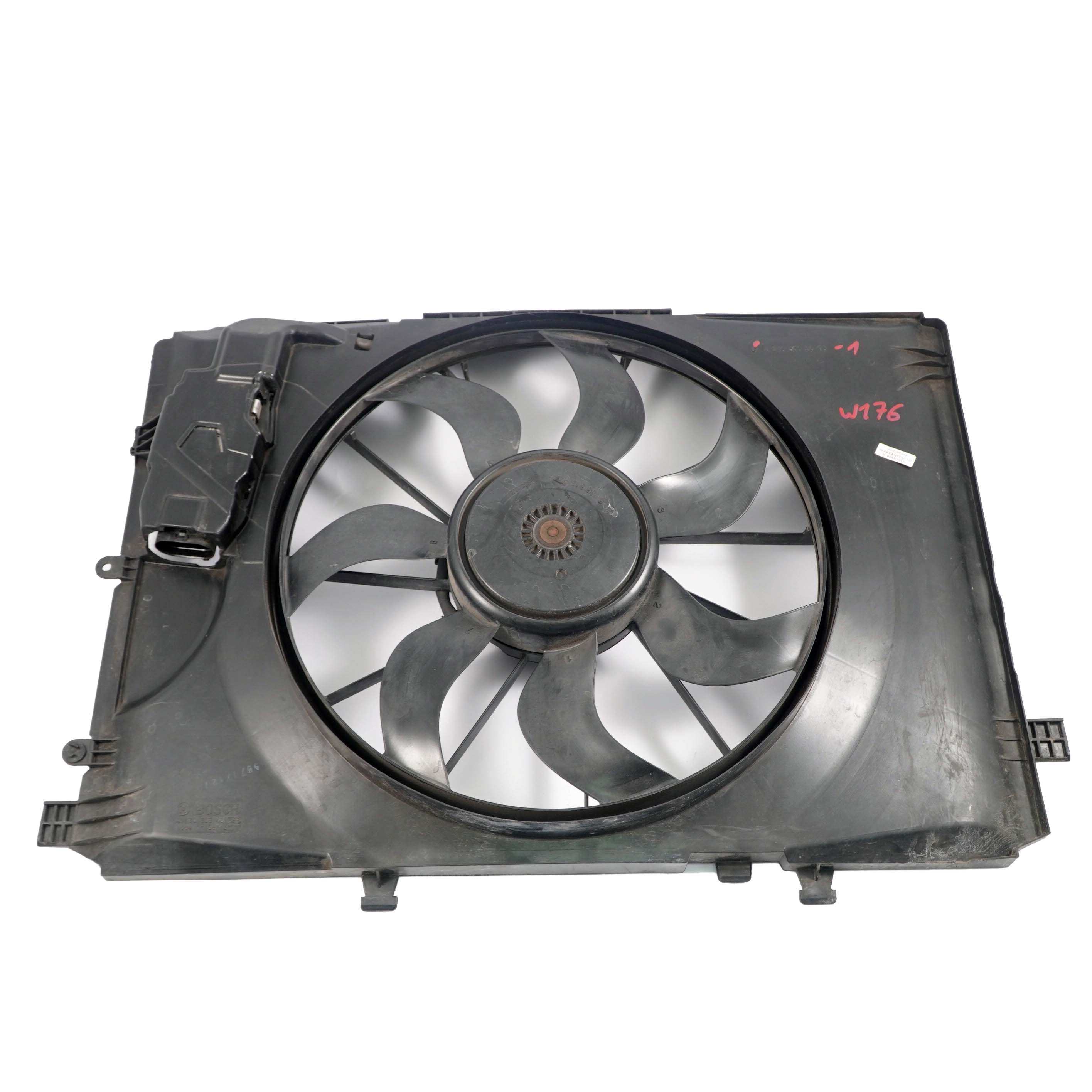 Mercedes-Benz A B W176 W246 Engine Cooling Radiator Blower Fan A2465000093