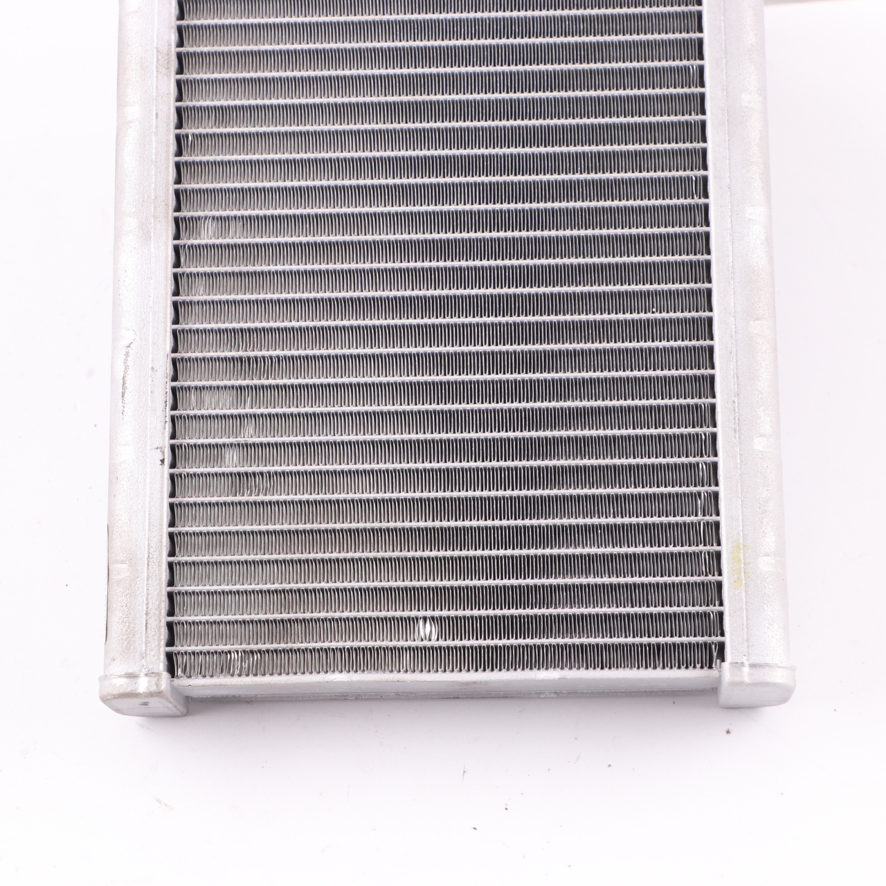 Heat Exchanger Mercedes W177 W118 W247 Heater Radiator Matrix A2478304502 