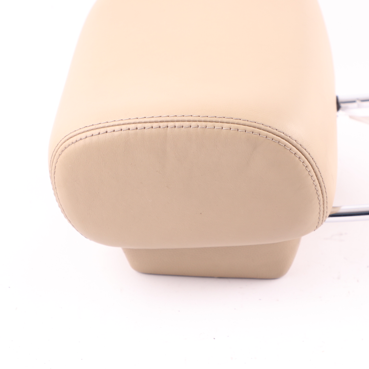 Mercedes W164 W251 Seat Headrest Front Left Right Screen Cover Beige Leather