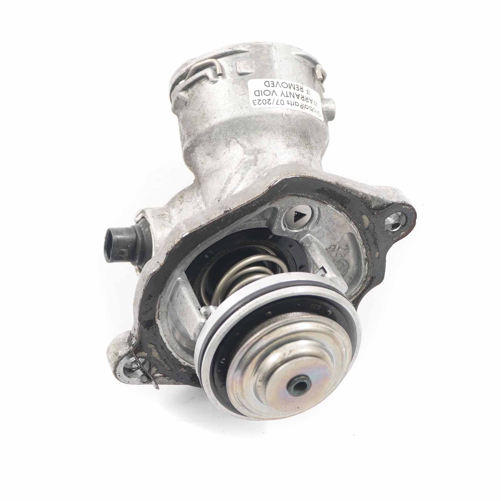 Coolant Thermostat Mercedes W204 W209 M272 Engine Cooling Housing A2722000115